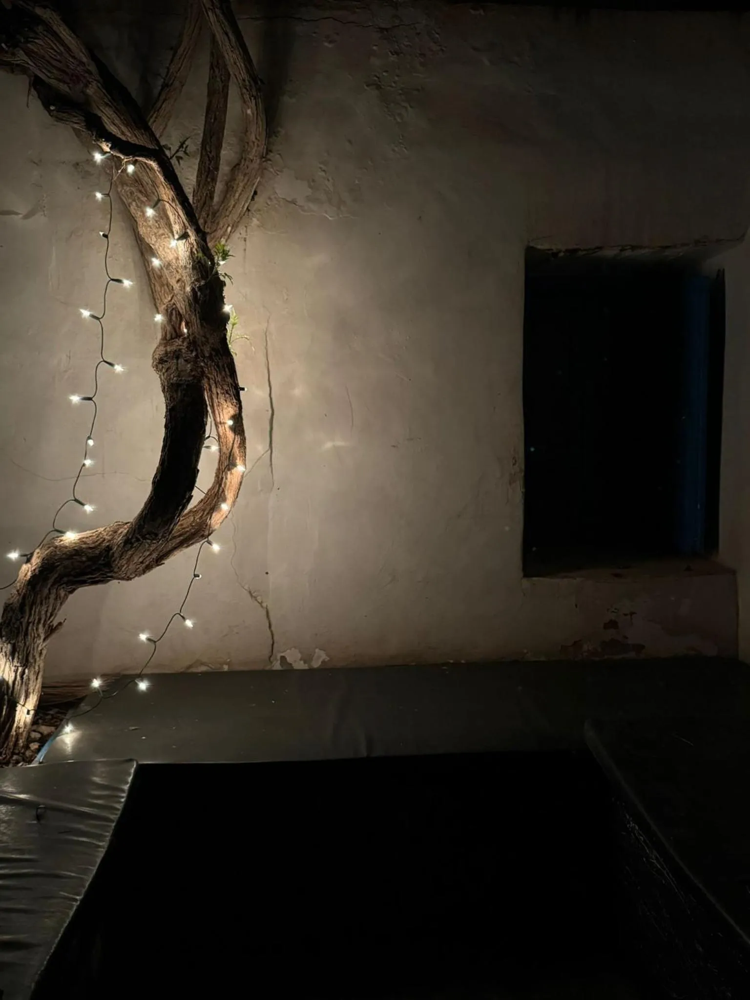 ASARAG GUEST HOUSE, YOGA & Surf