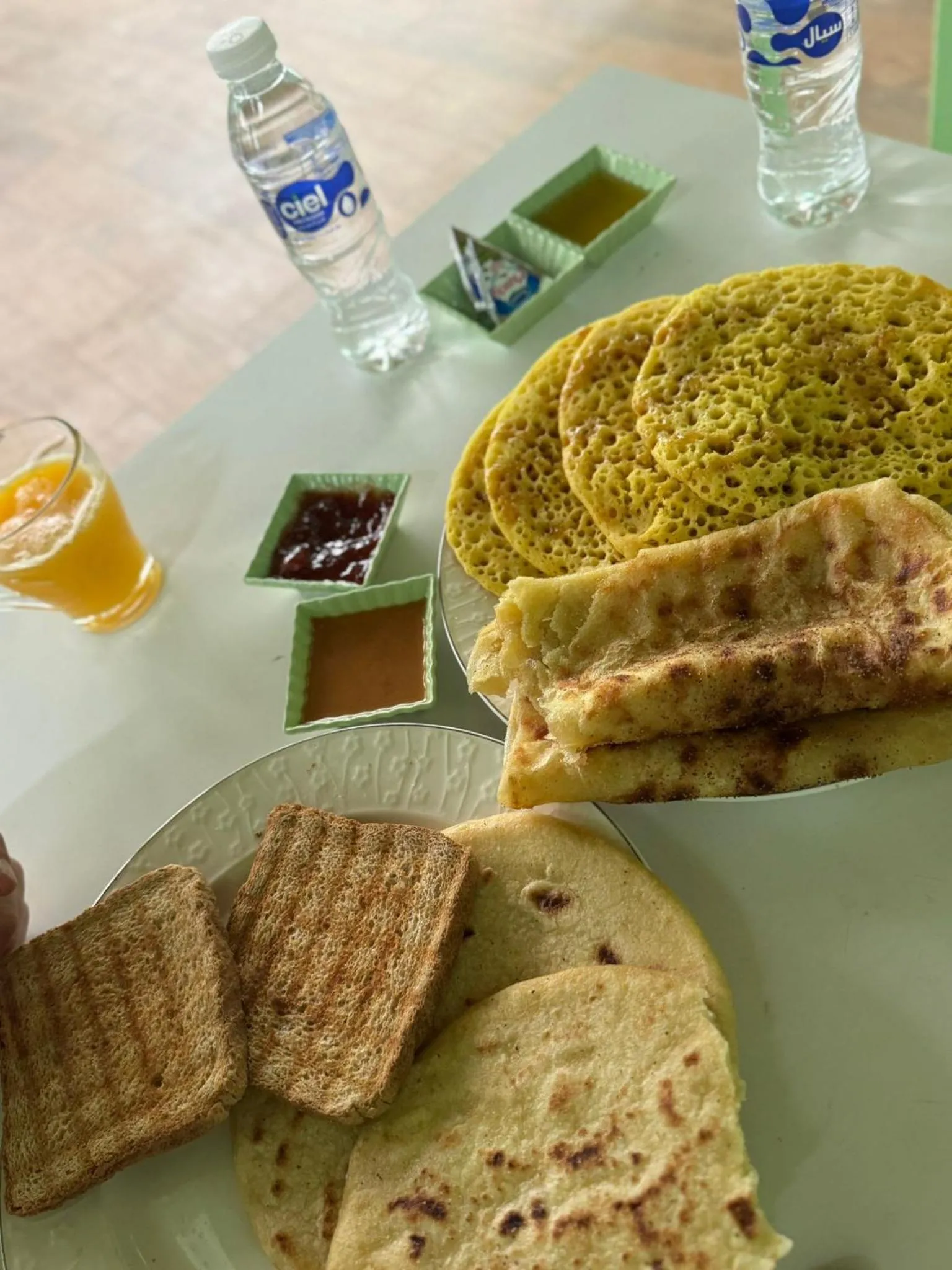 Food and drinks in ASARAG GUEST HOUSE, YOGA & Surf