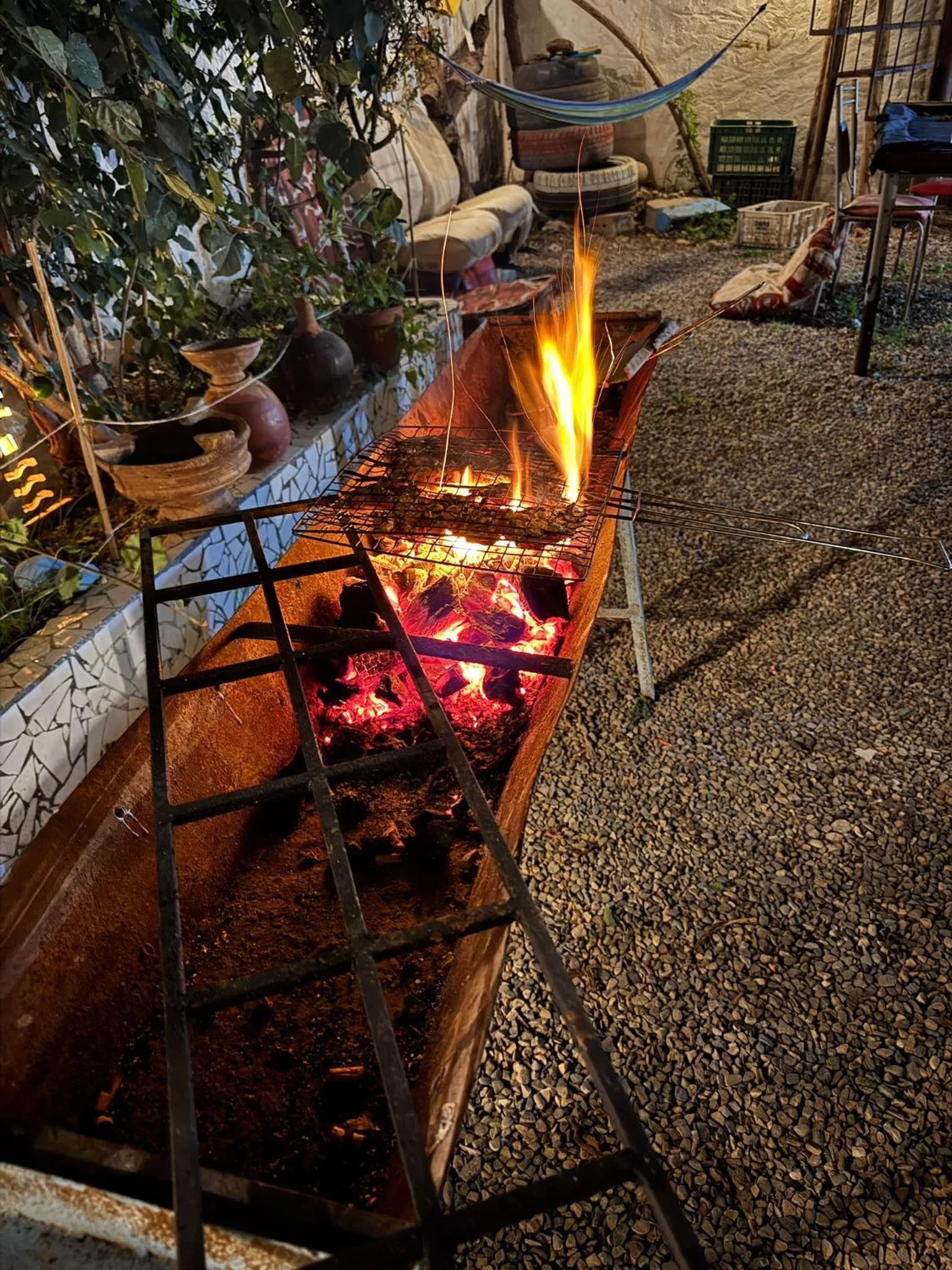 ASARAG GUEST HOUSE, YOGA & Surf
