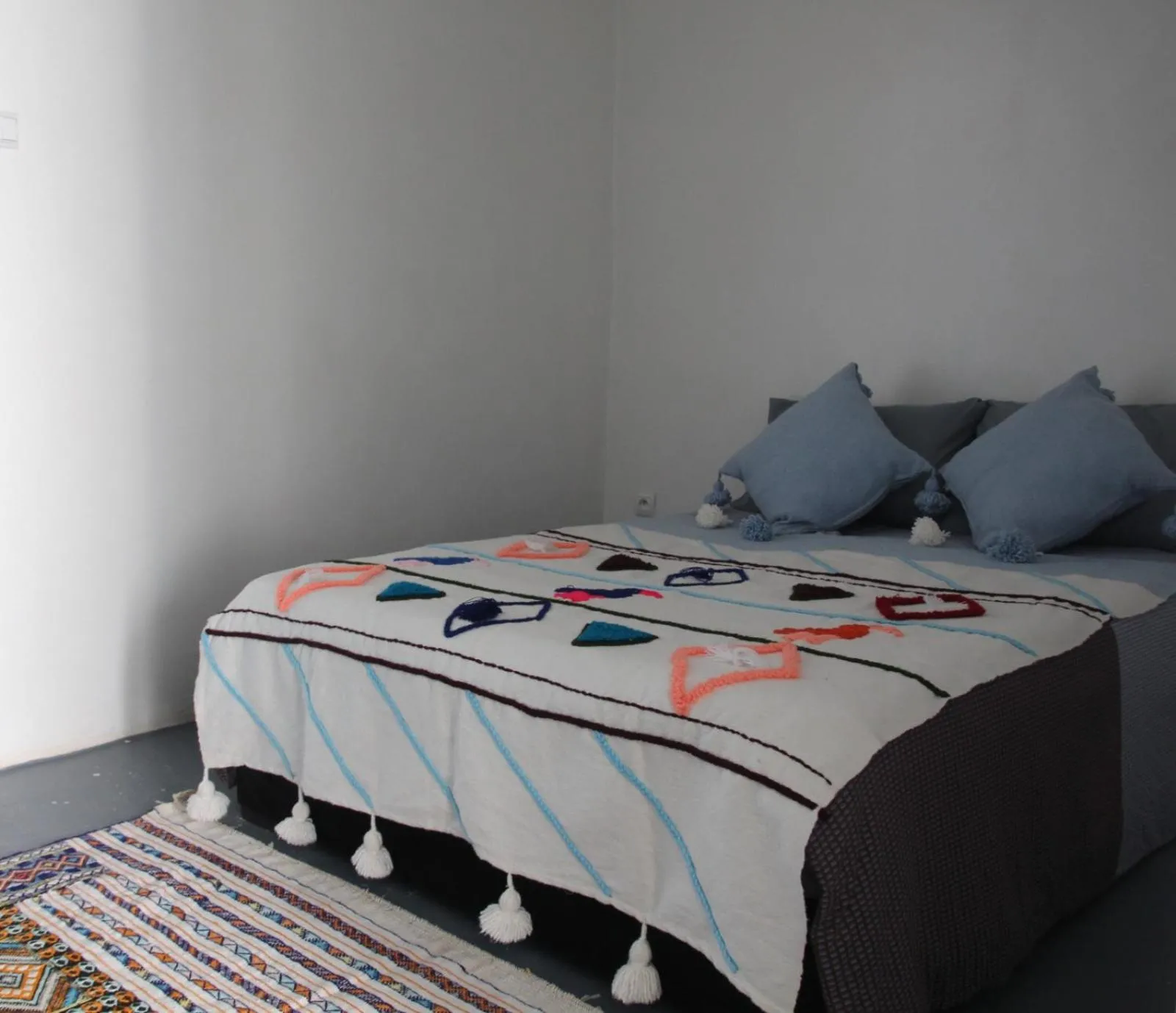 Bed in ASARAG GUEST HOUSE, YOGA & Surf