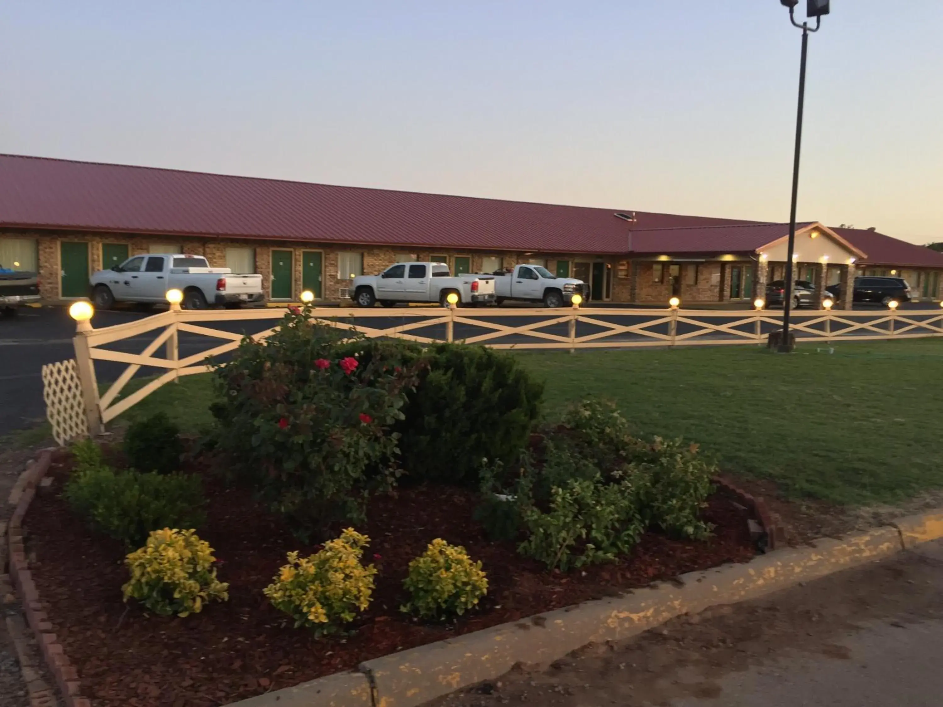 Property building in Green bird Inn Property building in Green bird Inn