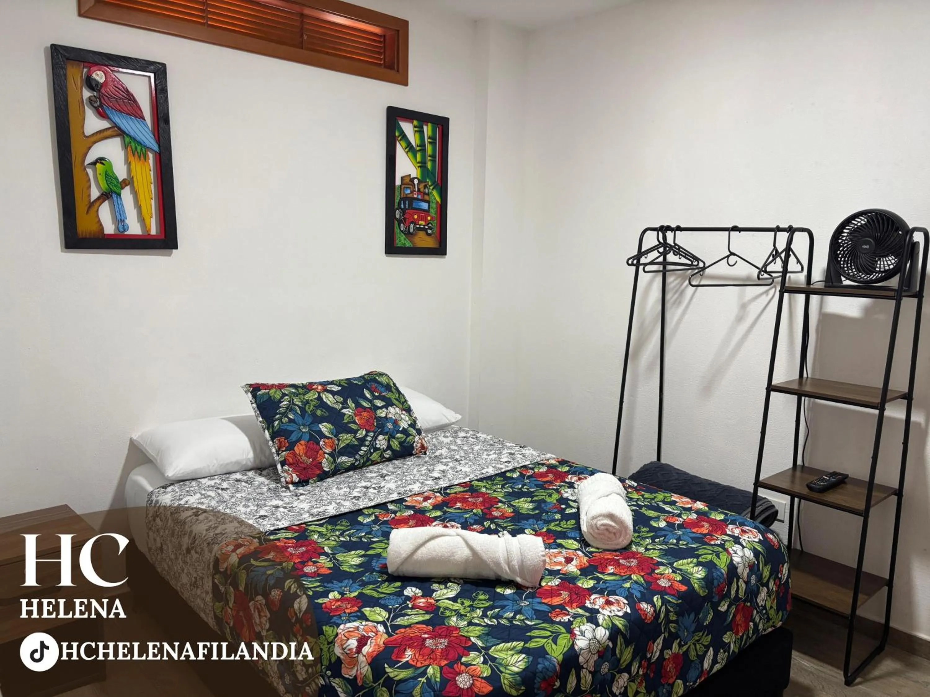 Photo of the whole room, Bed in HC Helena