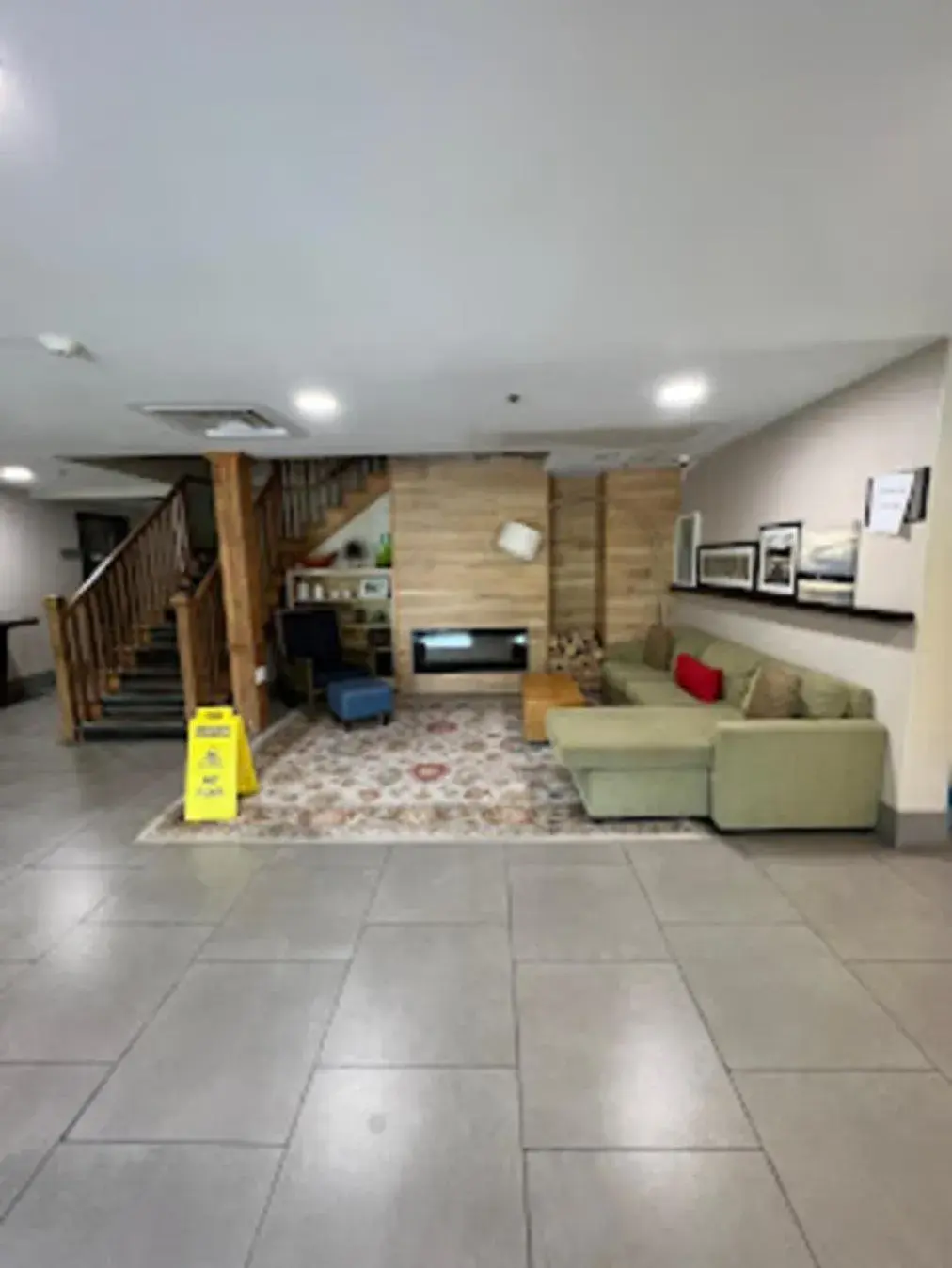 Property building in Radiant Inn and Suites Property building in Radiant Inn and Suites