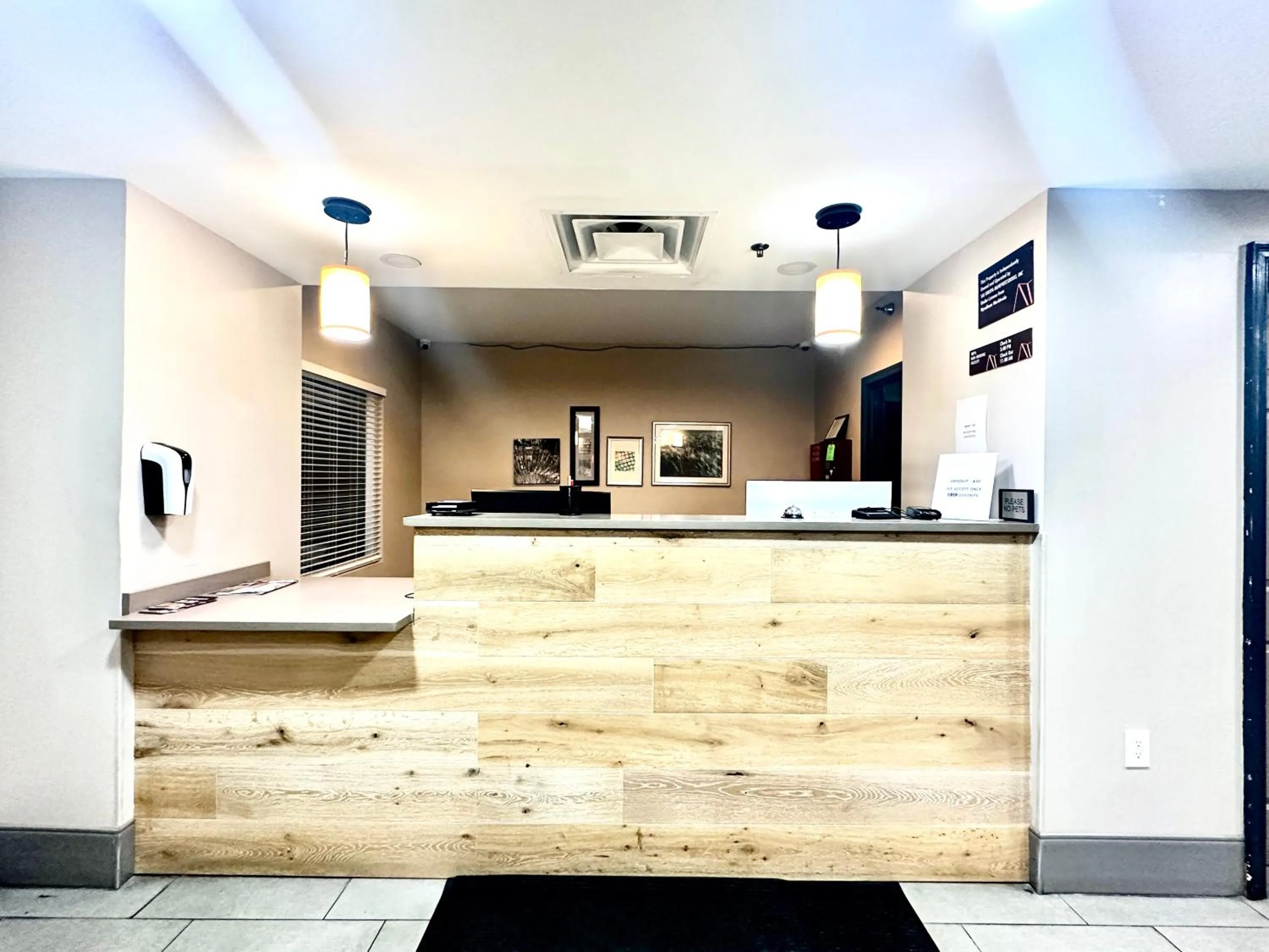 Lobby or reception in Radiant Inn and Suites