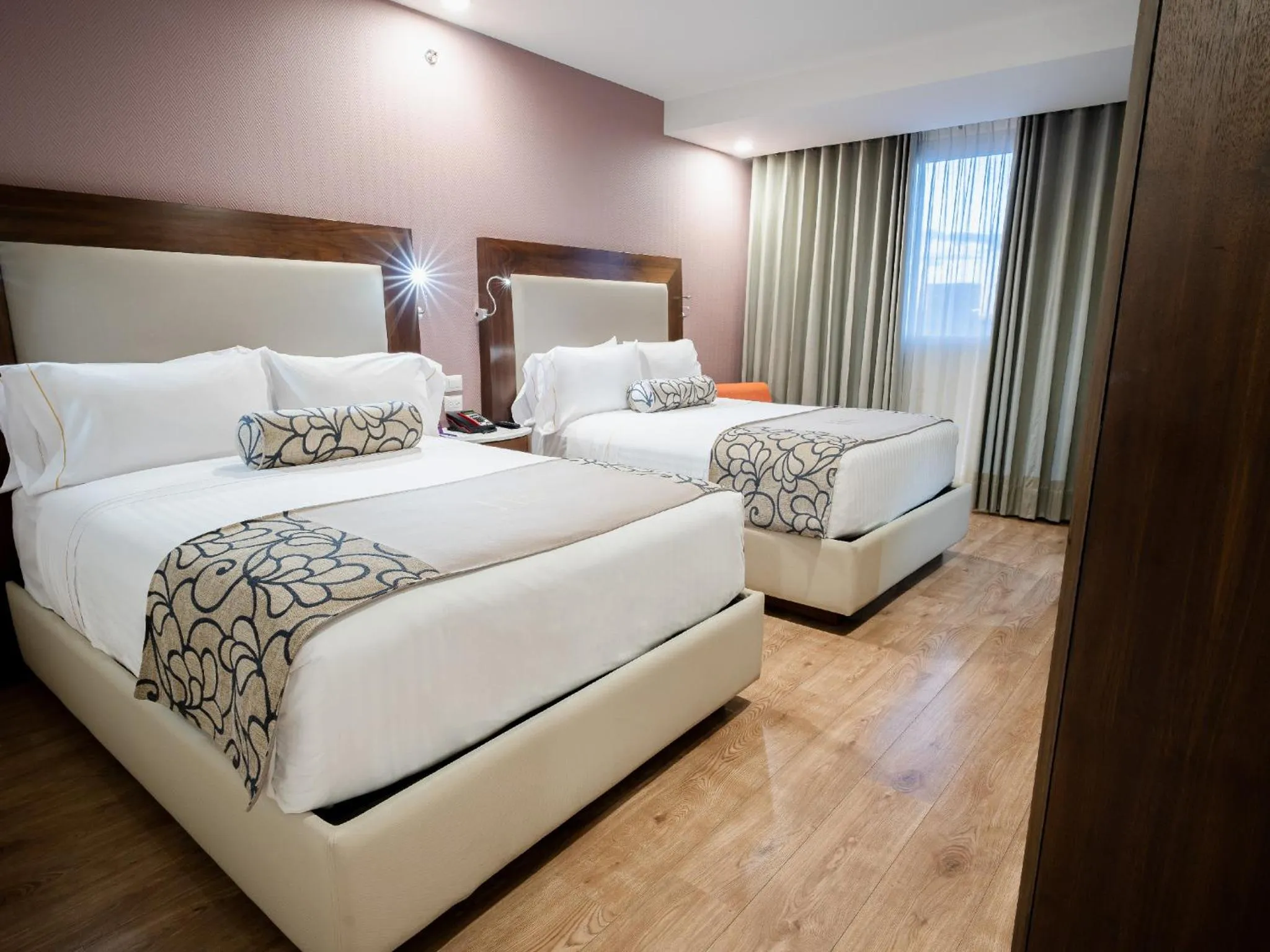 Bed in HS HOTSSON Hotel Queretaro