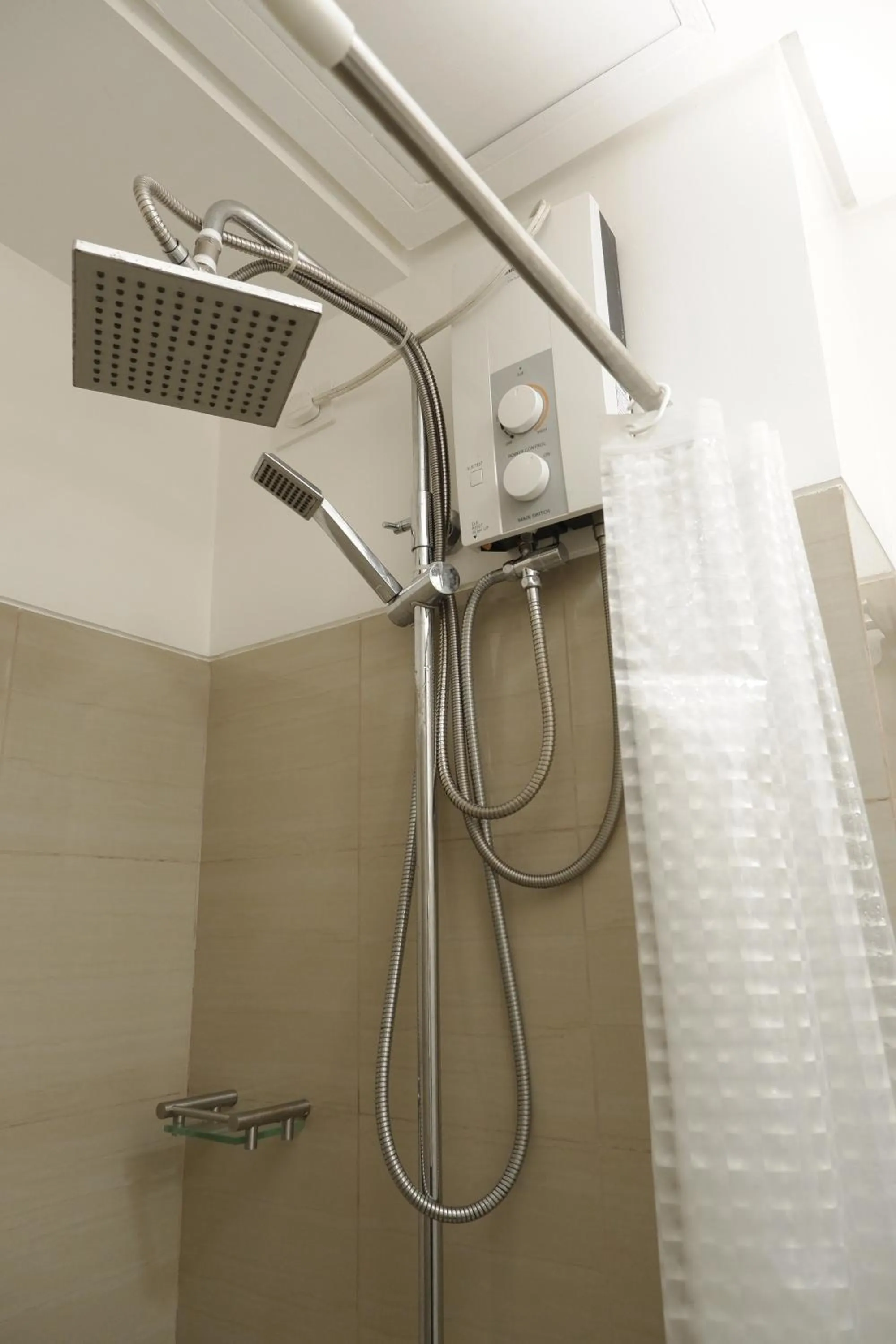 Shower in Shore Residences MOA Dynastel Staycation