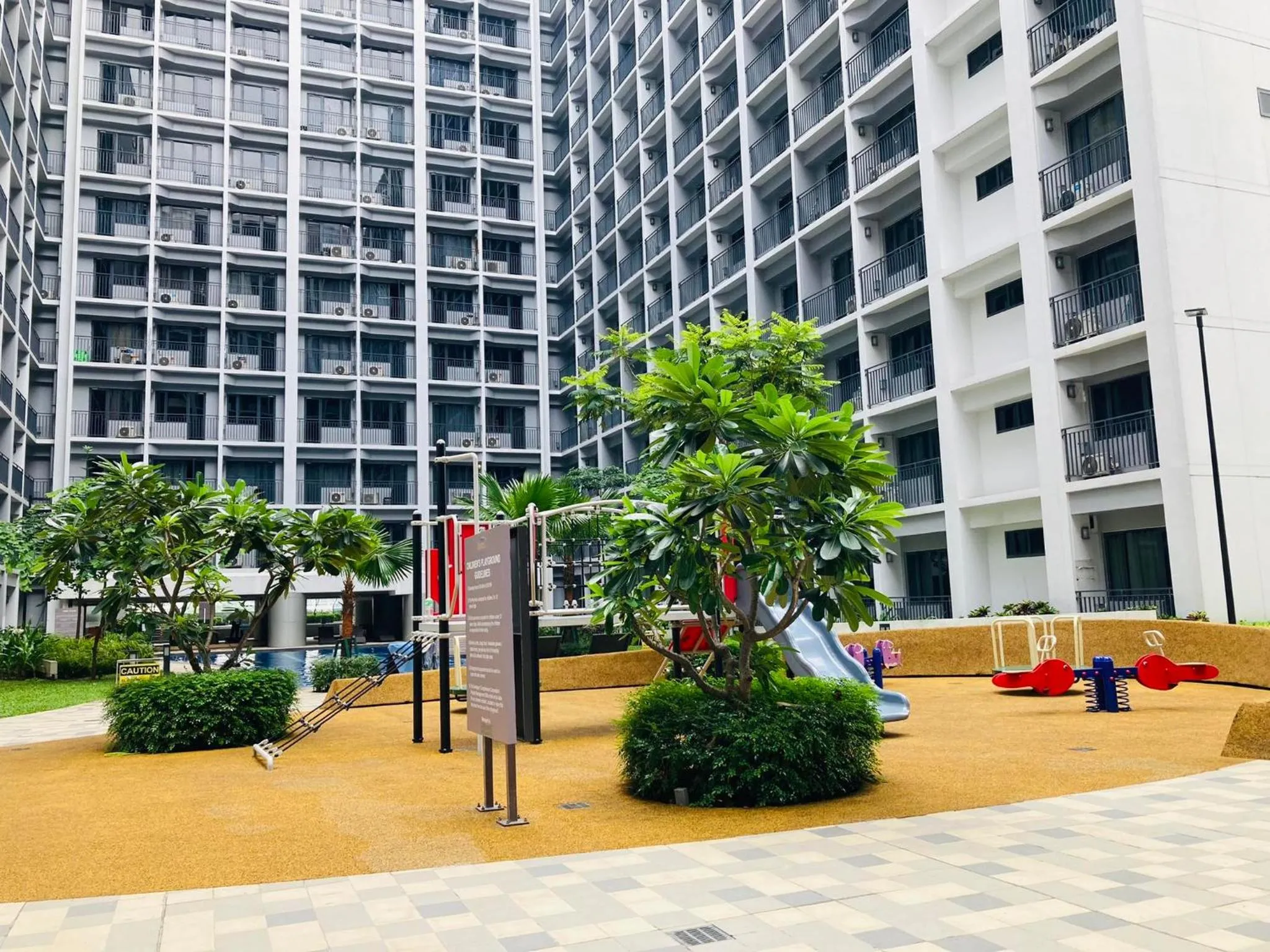 Children play ground in Shore Residences MOA Dynastel Staycation