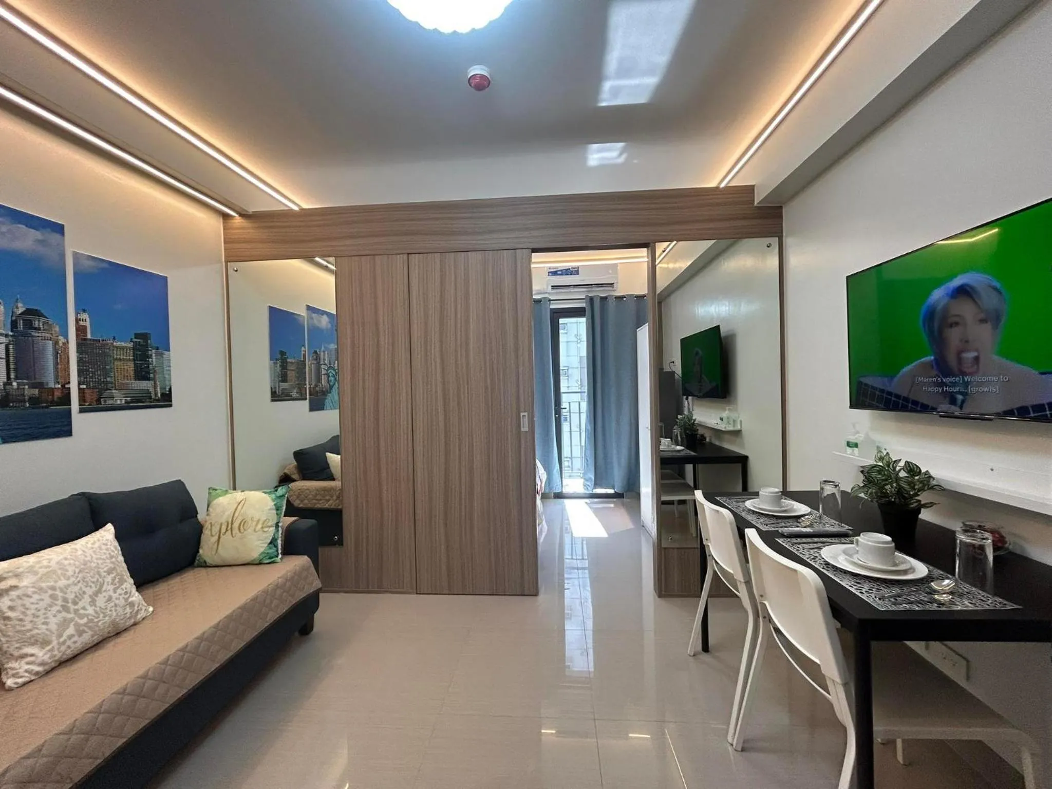 Living room in Shore Residences MOA Dynastel Staycation