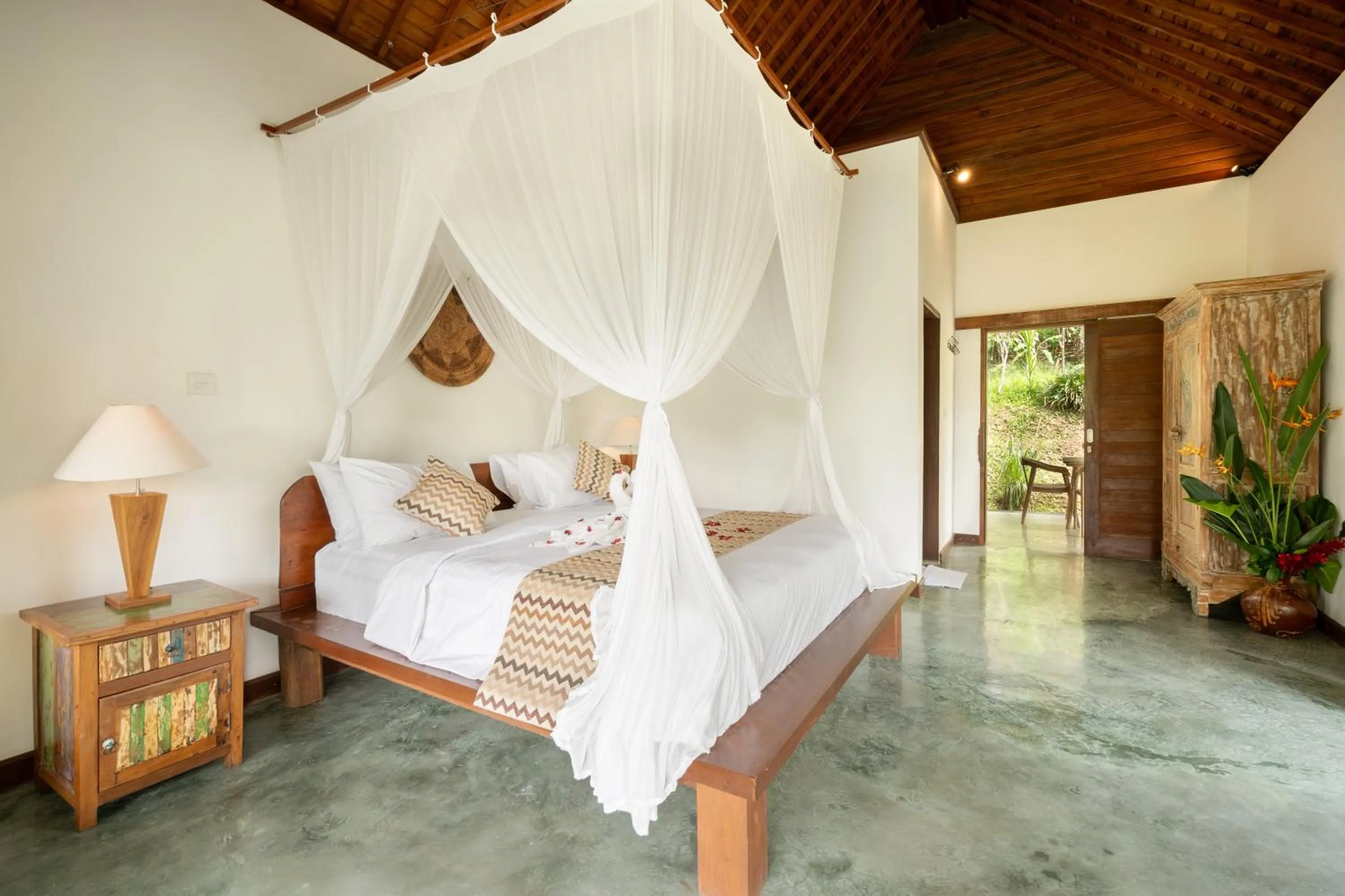 Green Sari Private Villa