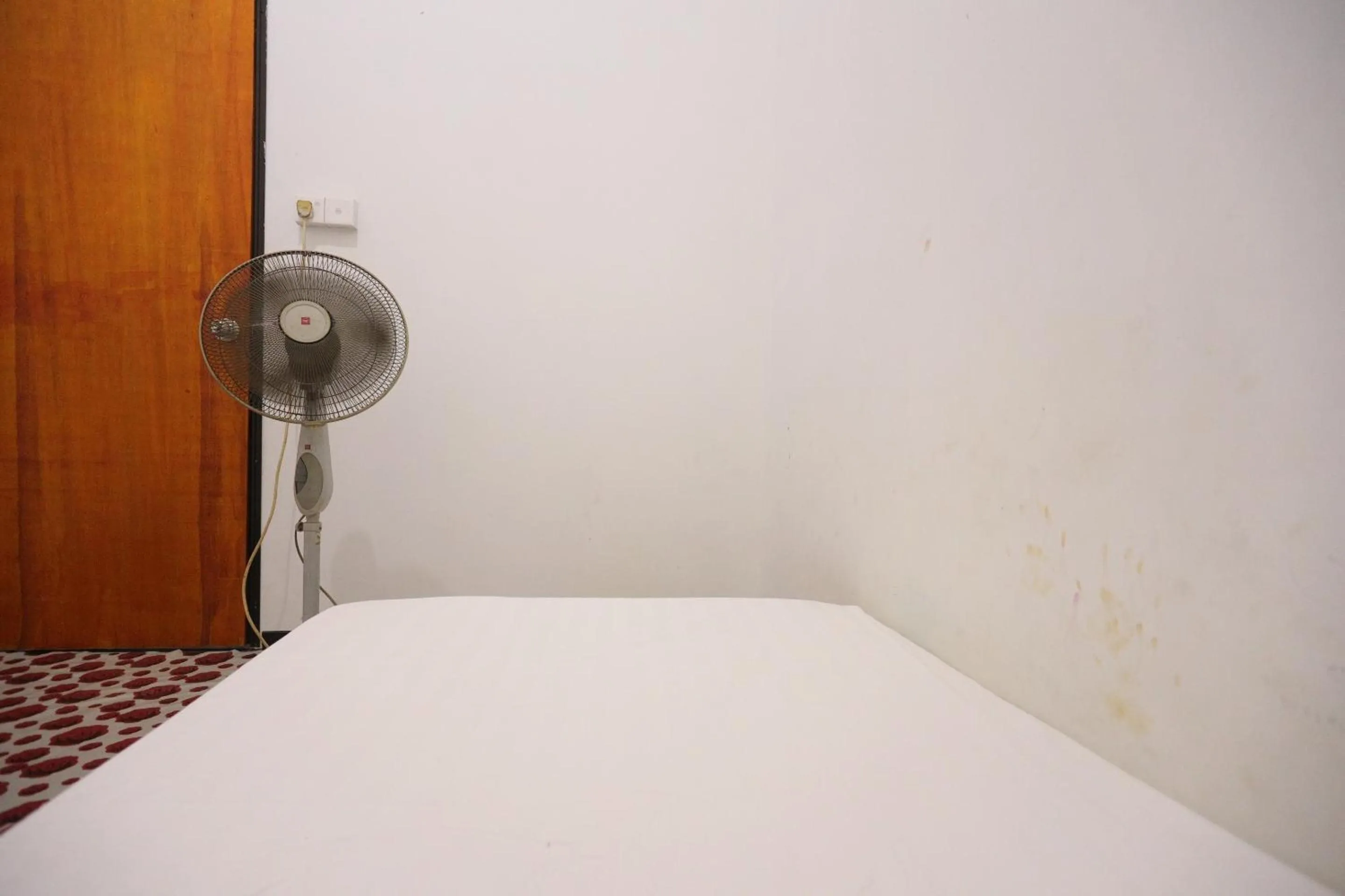 Bedroom, Bed in Hotel O Penginapan Alfafa ScorpioNearNagoya Hill Shopping Mall