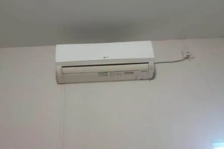 Bedroom in SPOT ON 93442 Widya Homestay SyariahNearBandara Sultan Syarif Kasim II