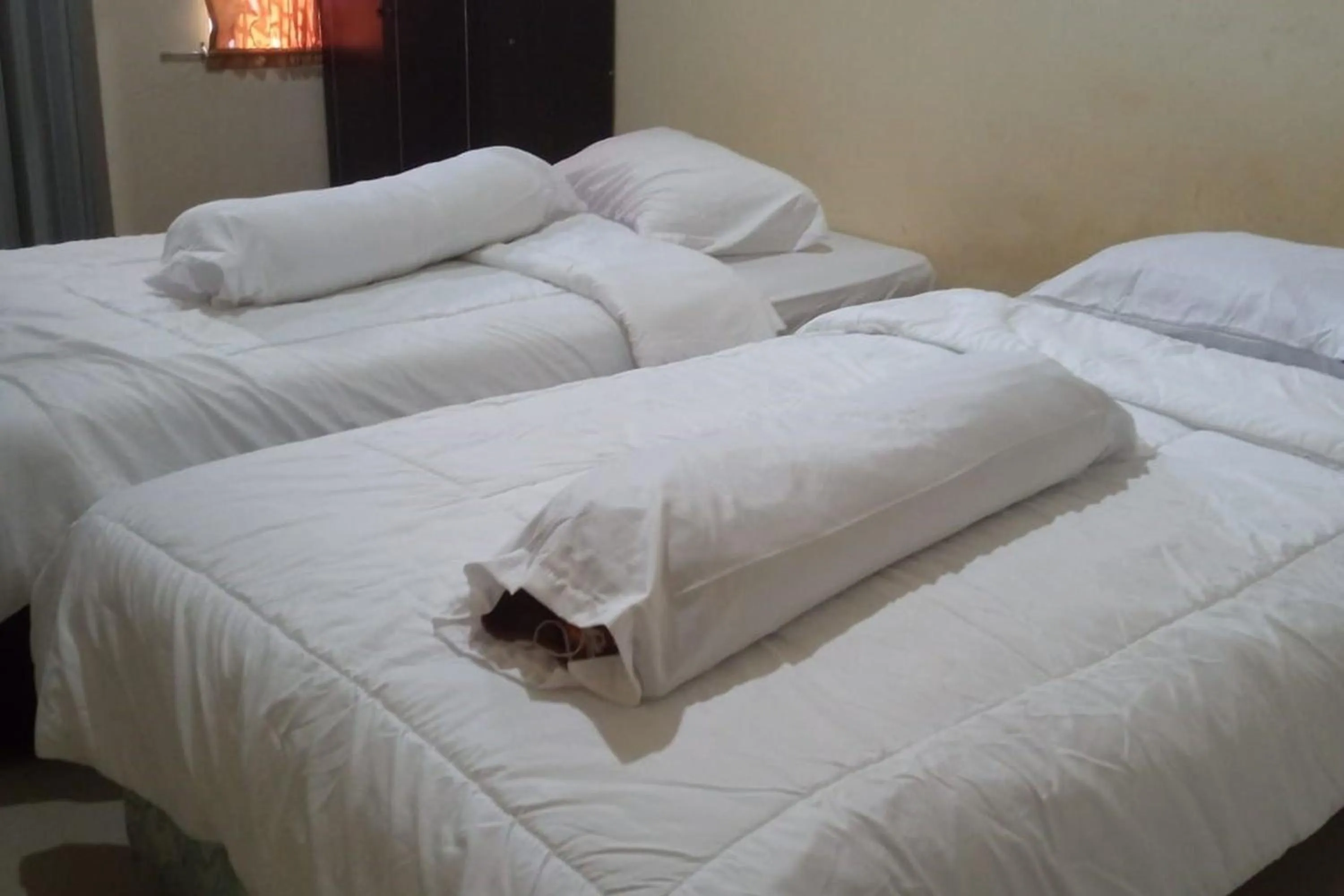 Bedroom, Bed in Hotel O Widya Homestay SyariahNearBandara Sultan Syarif Kasim II