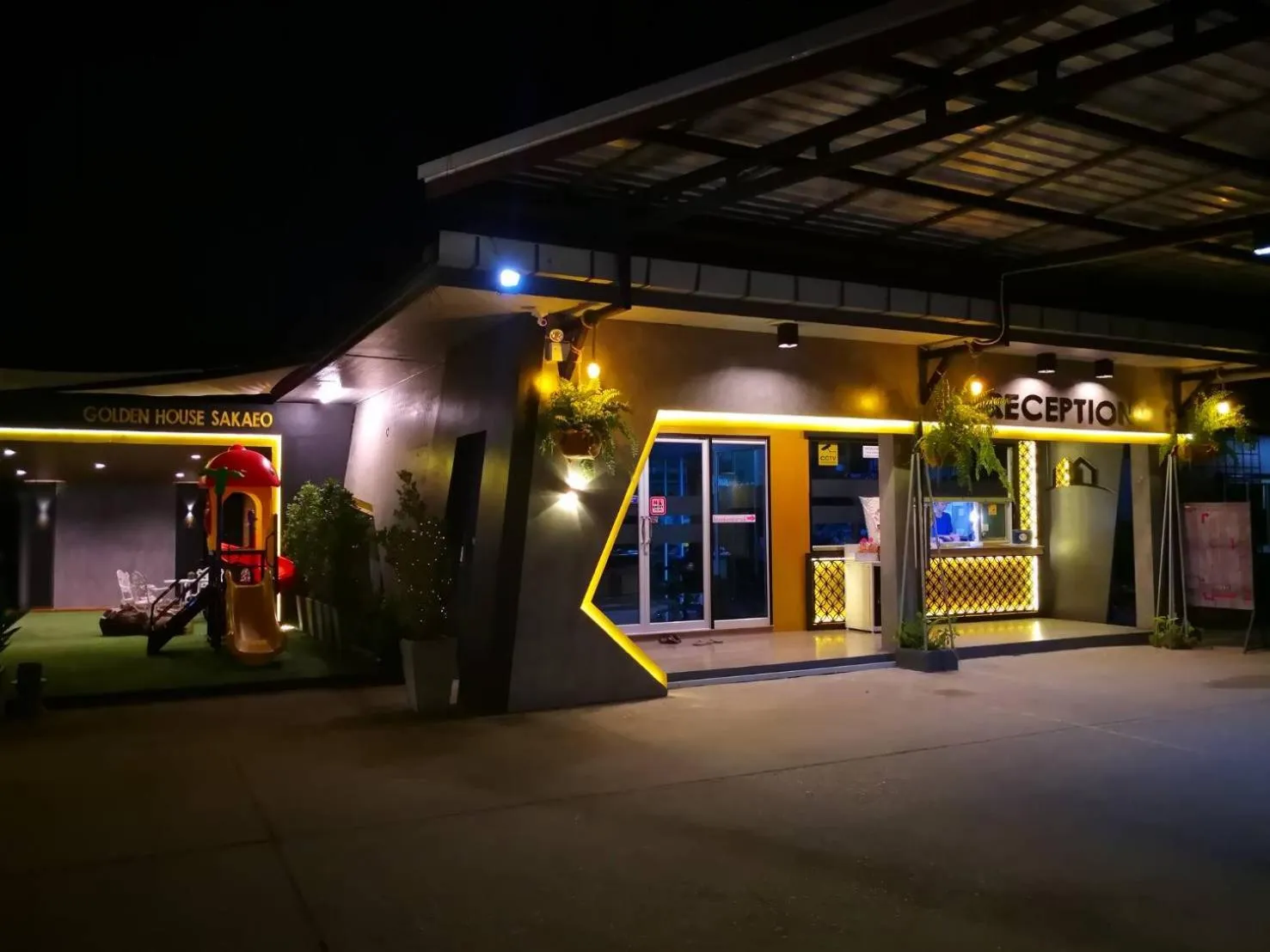 Lobby or reception in Golden House Hotel Sakaeo