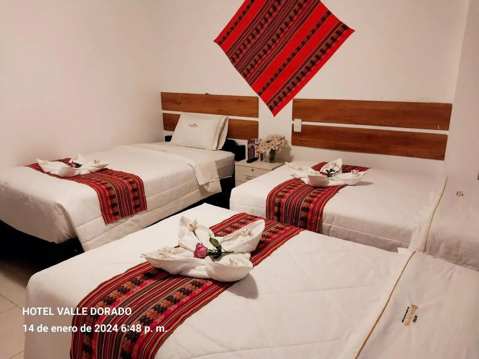 Standard Triple Room in Hostel VALLE DORADO MACHUPICCHU Standard Triple Room in Hostel VALLE DORADO MACHUPICCHU