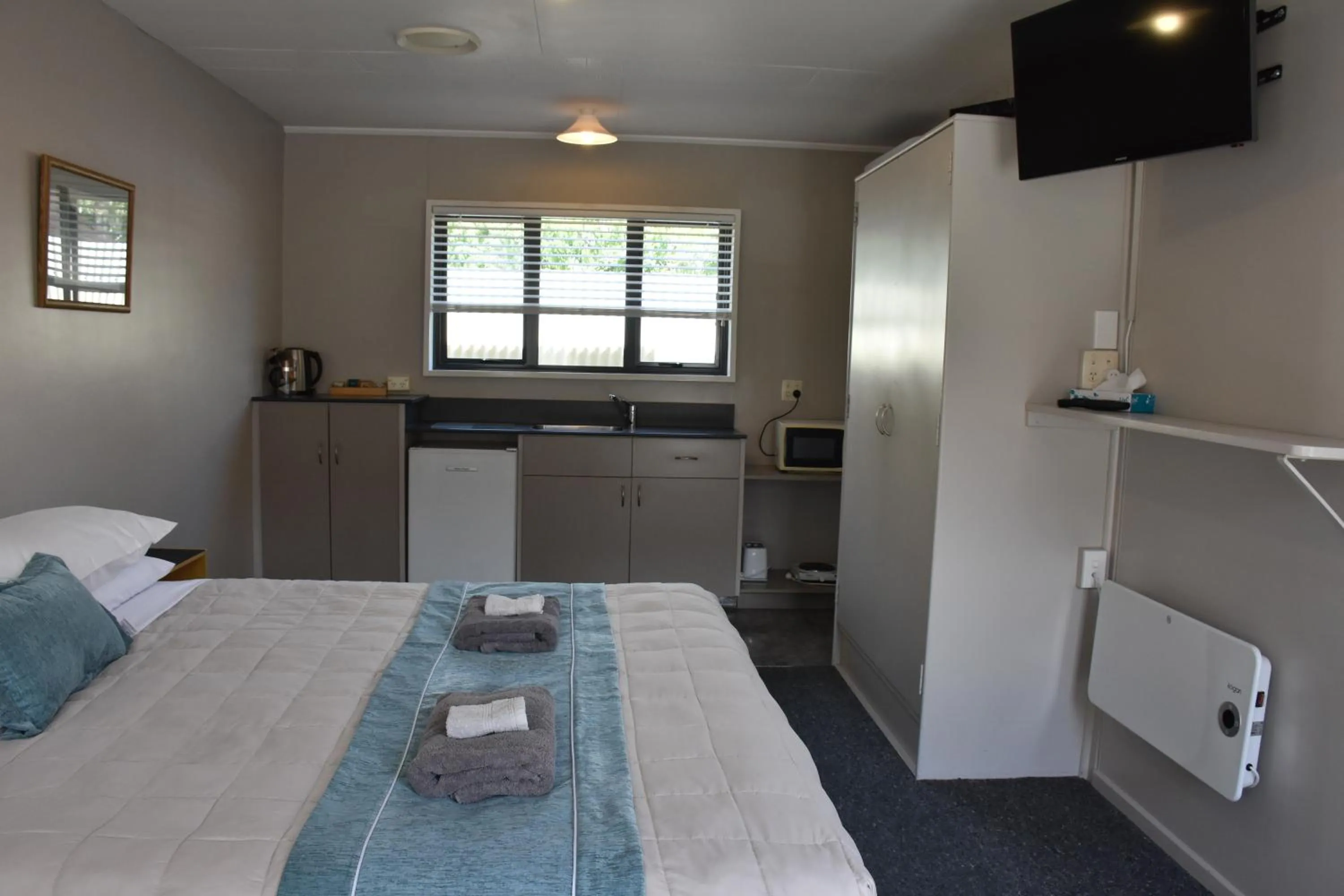 Bed in Roxburgh Motels