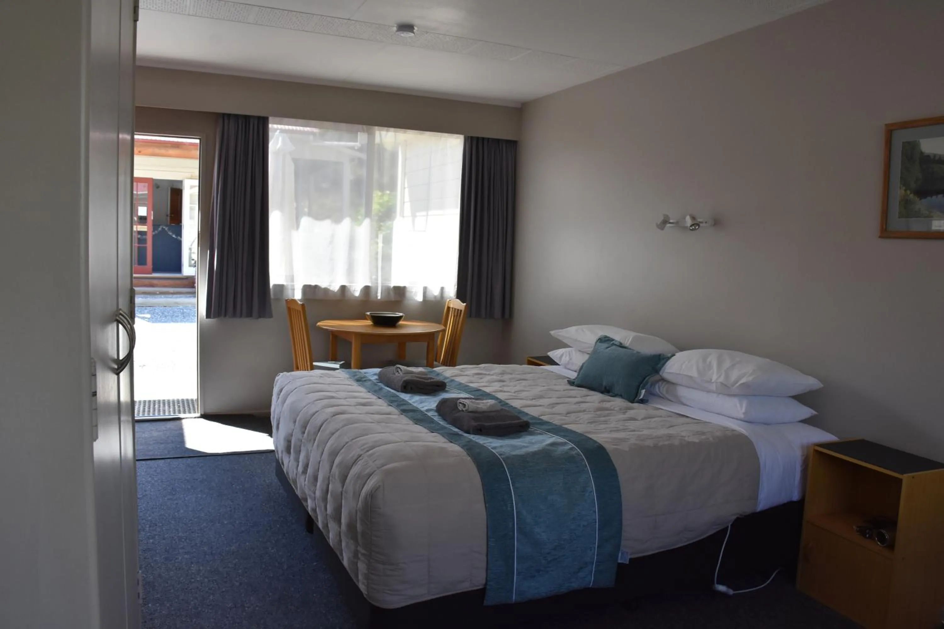 Bed in Roxburgh Motels