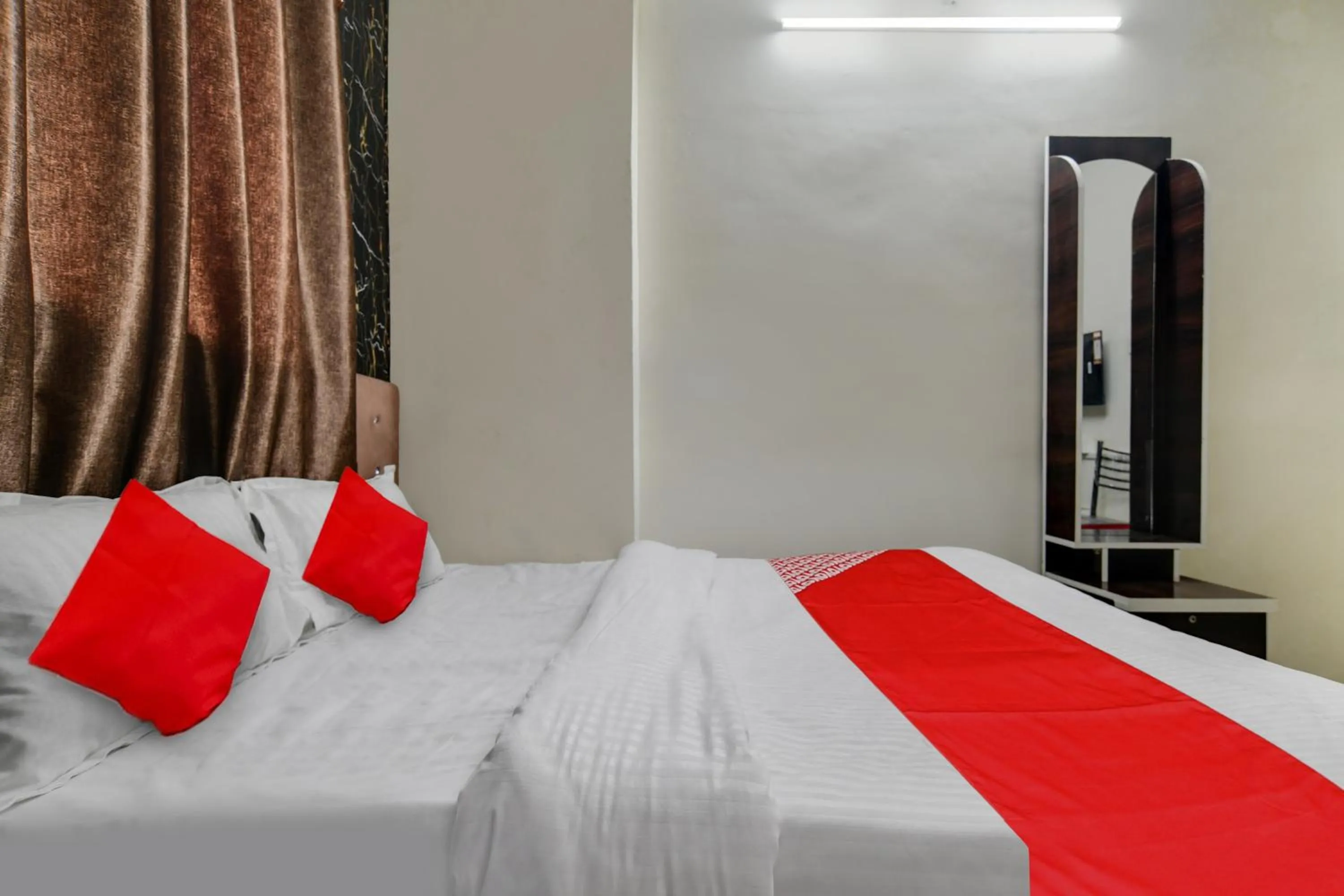 Bedroom, Bed in Hotel O Nitya