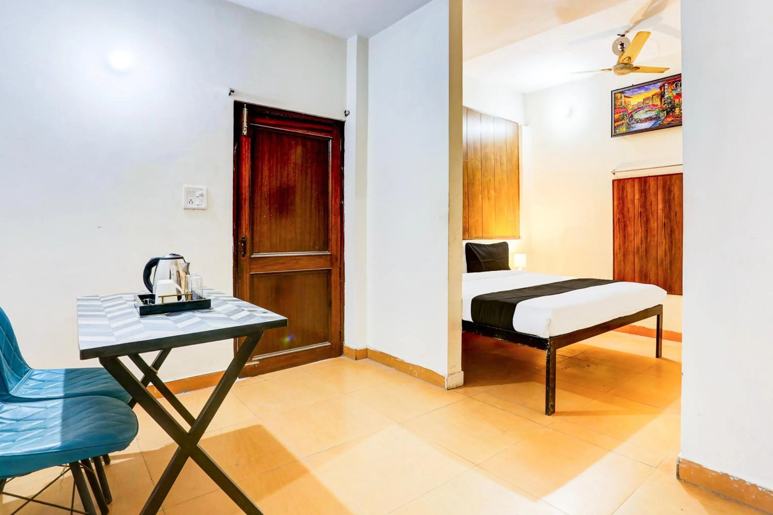 Bedroom, Bed in Hotel O KC