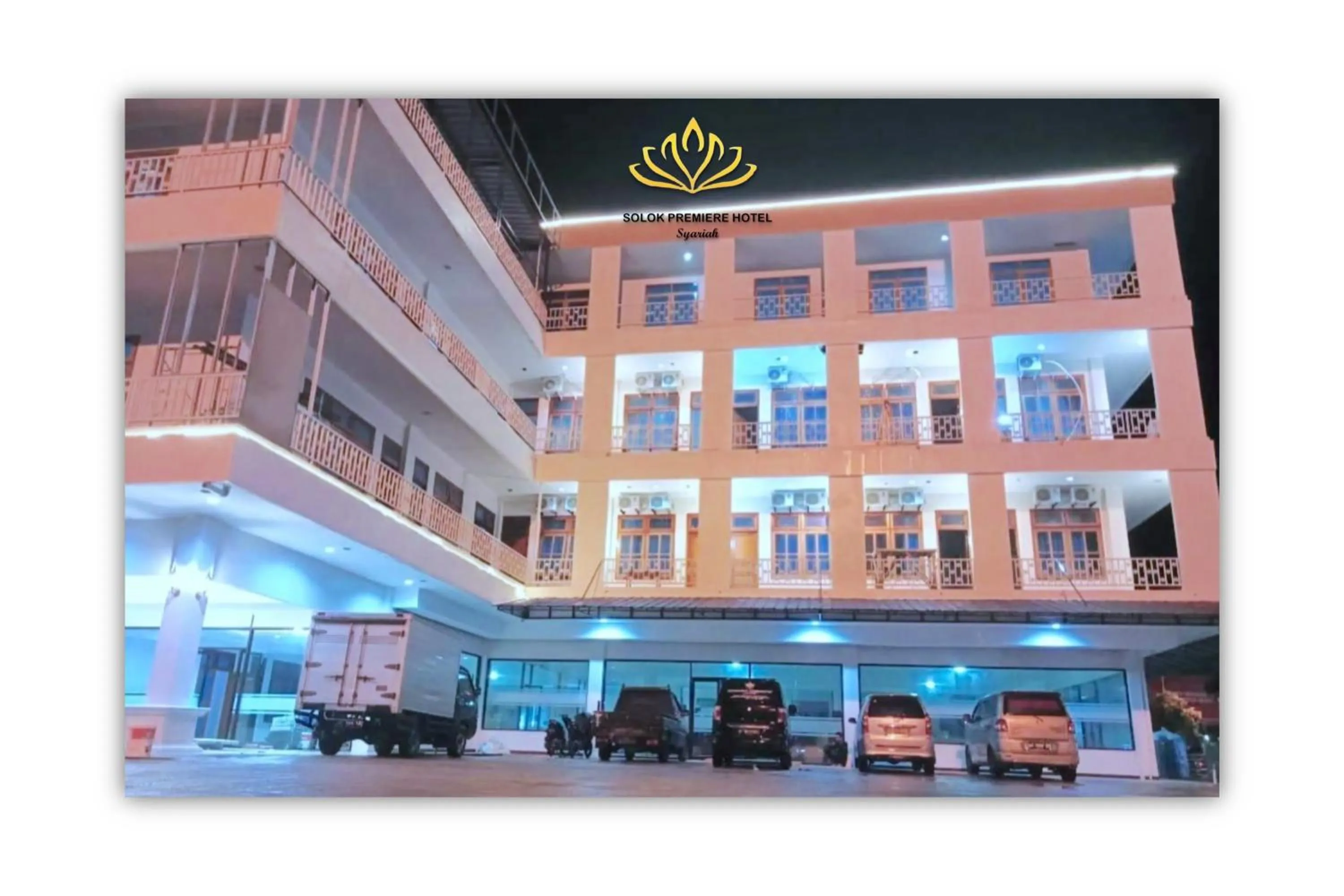 Property building in Solok Premier Hotel