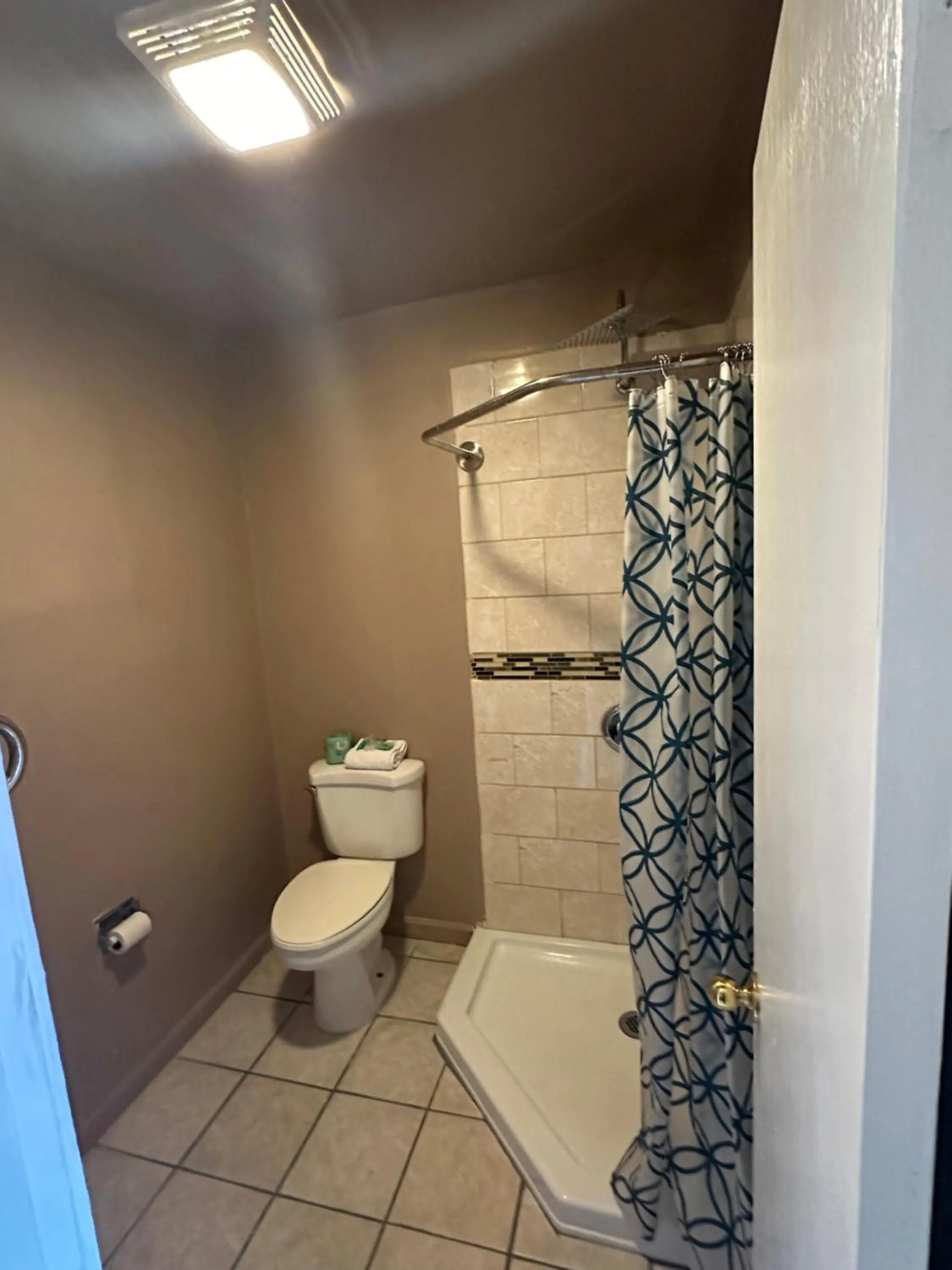 Shower in Dream Inn
