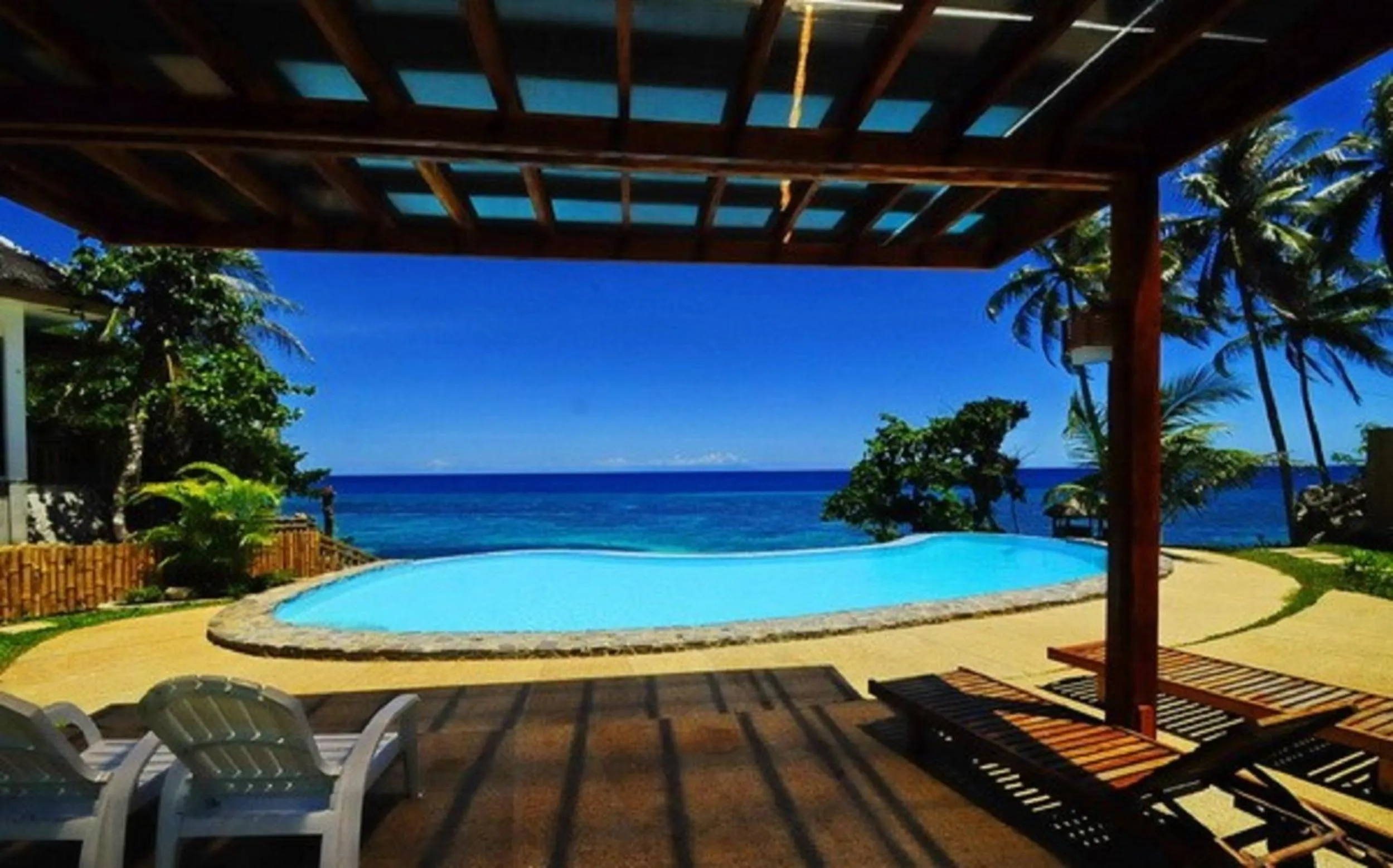 Beach in Parklane Bohol Resort and Spa