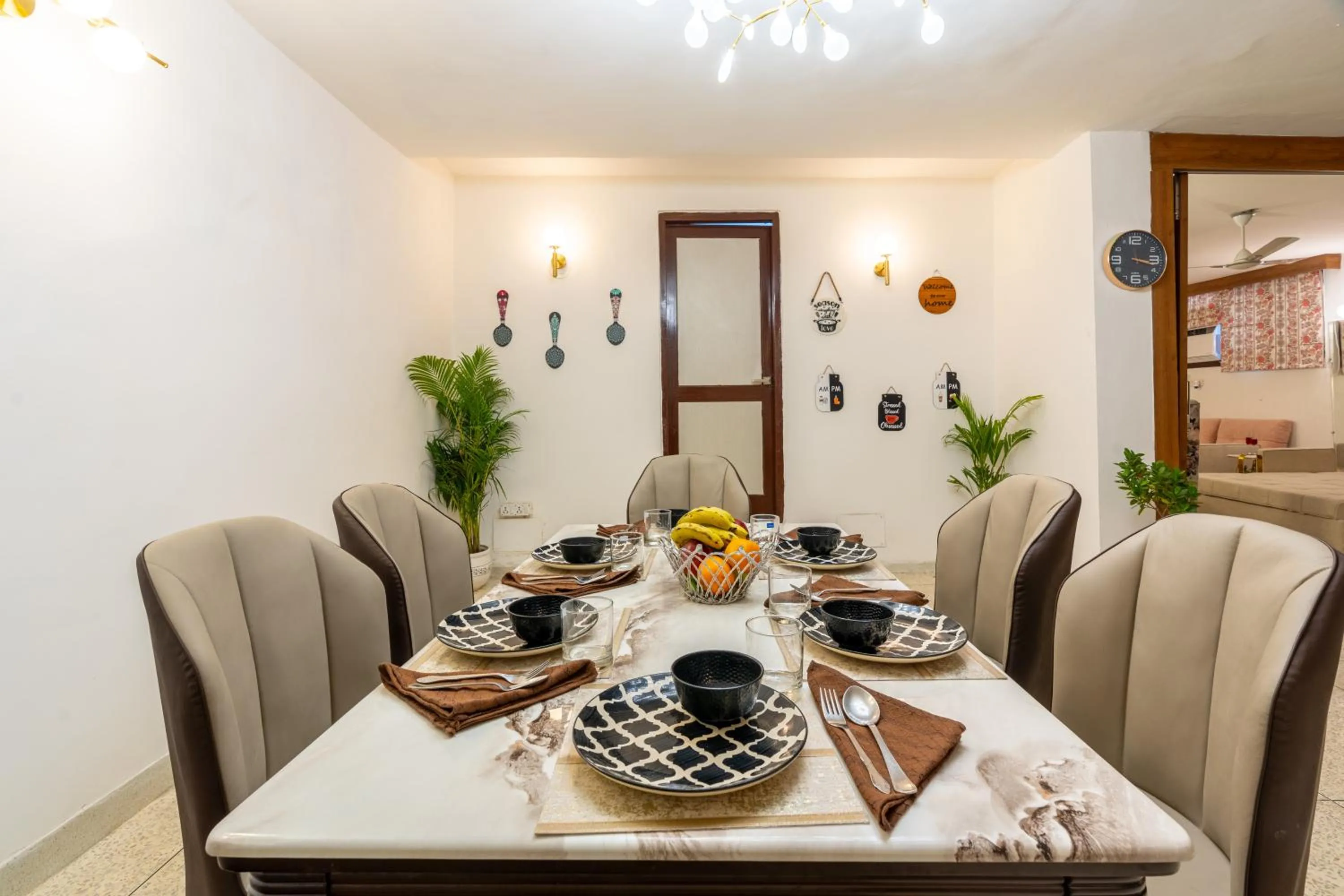 Food and drinks in Homlee-Excellency Large 4BHK-South Delhi- NFC