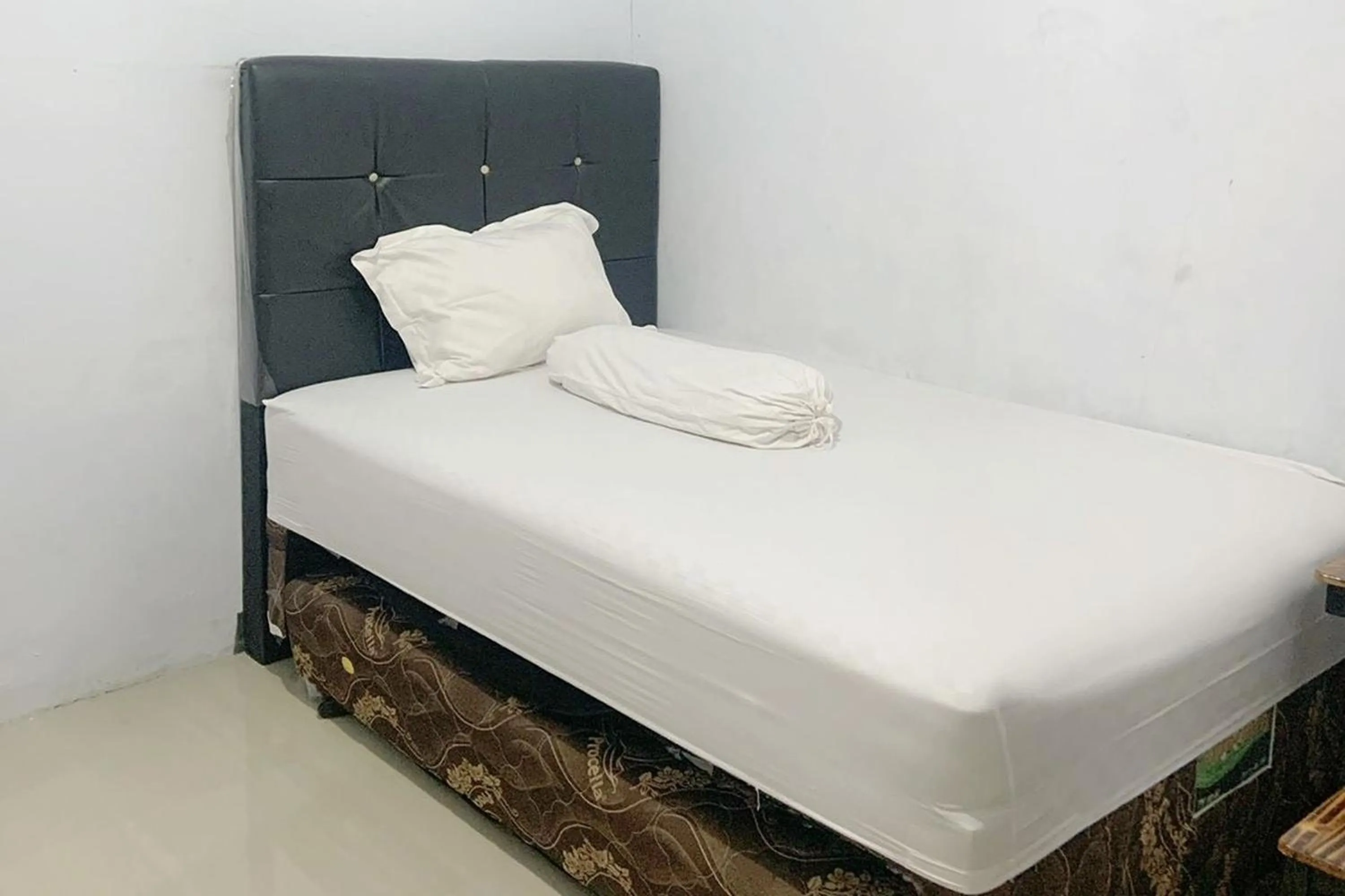 Bed in Pondokan Guest House Rinjani Syariah