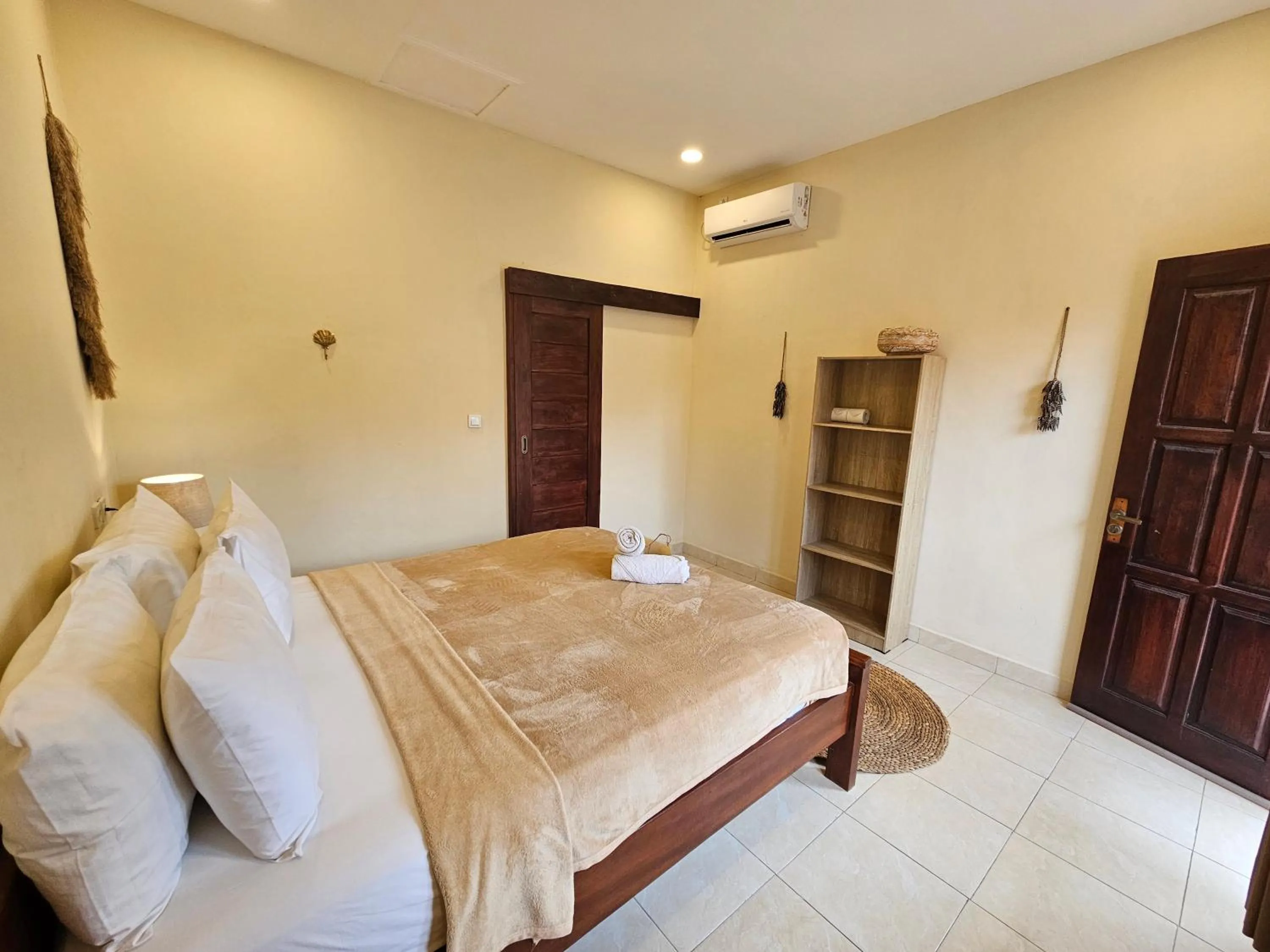 Bedroom, Bed in Risna Homestay