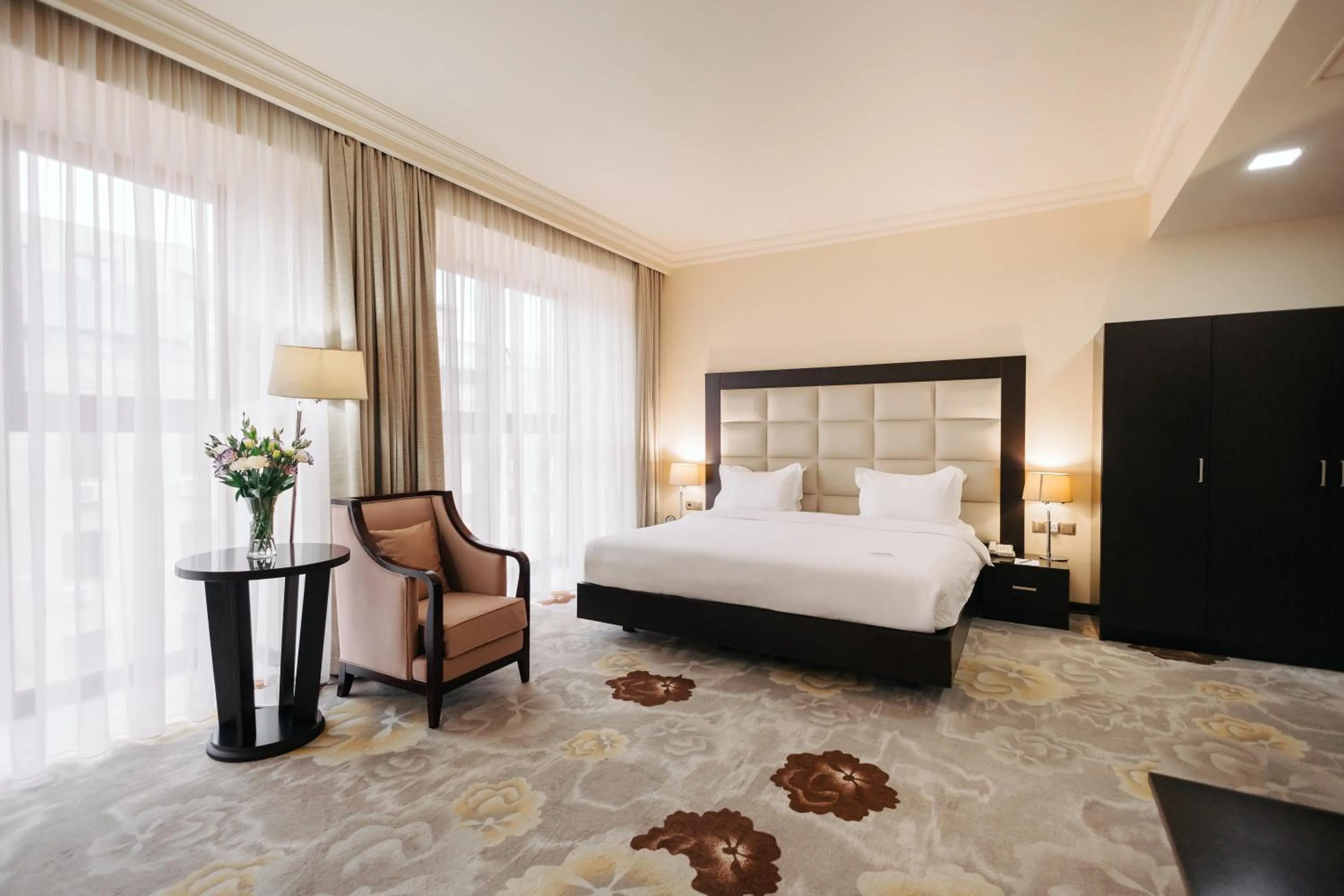 Bed in Paris Hotel Yerevan