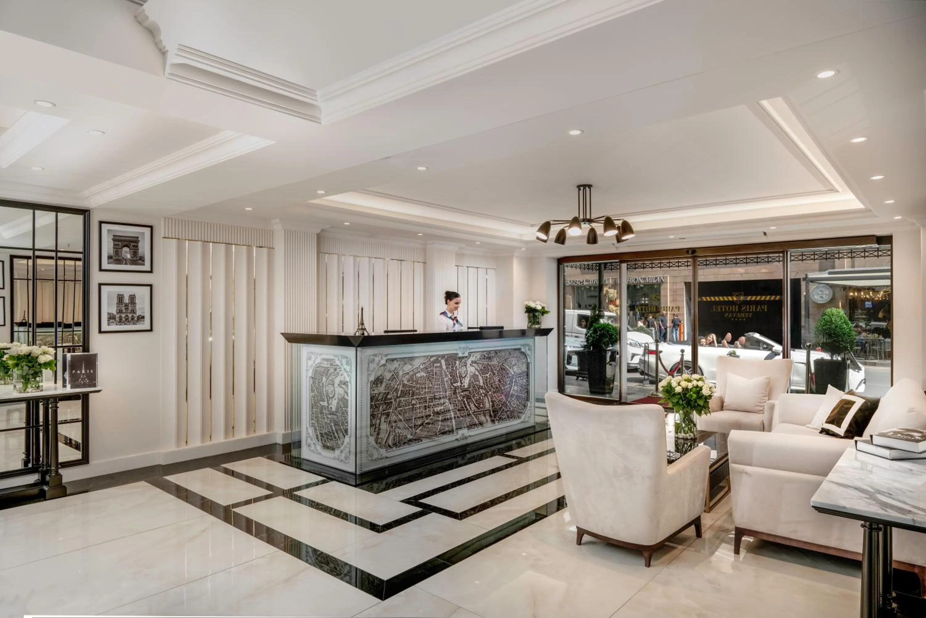 Facade/entrance in Paris Hotel Yerevan