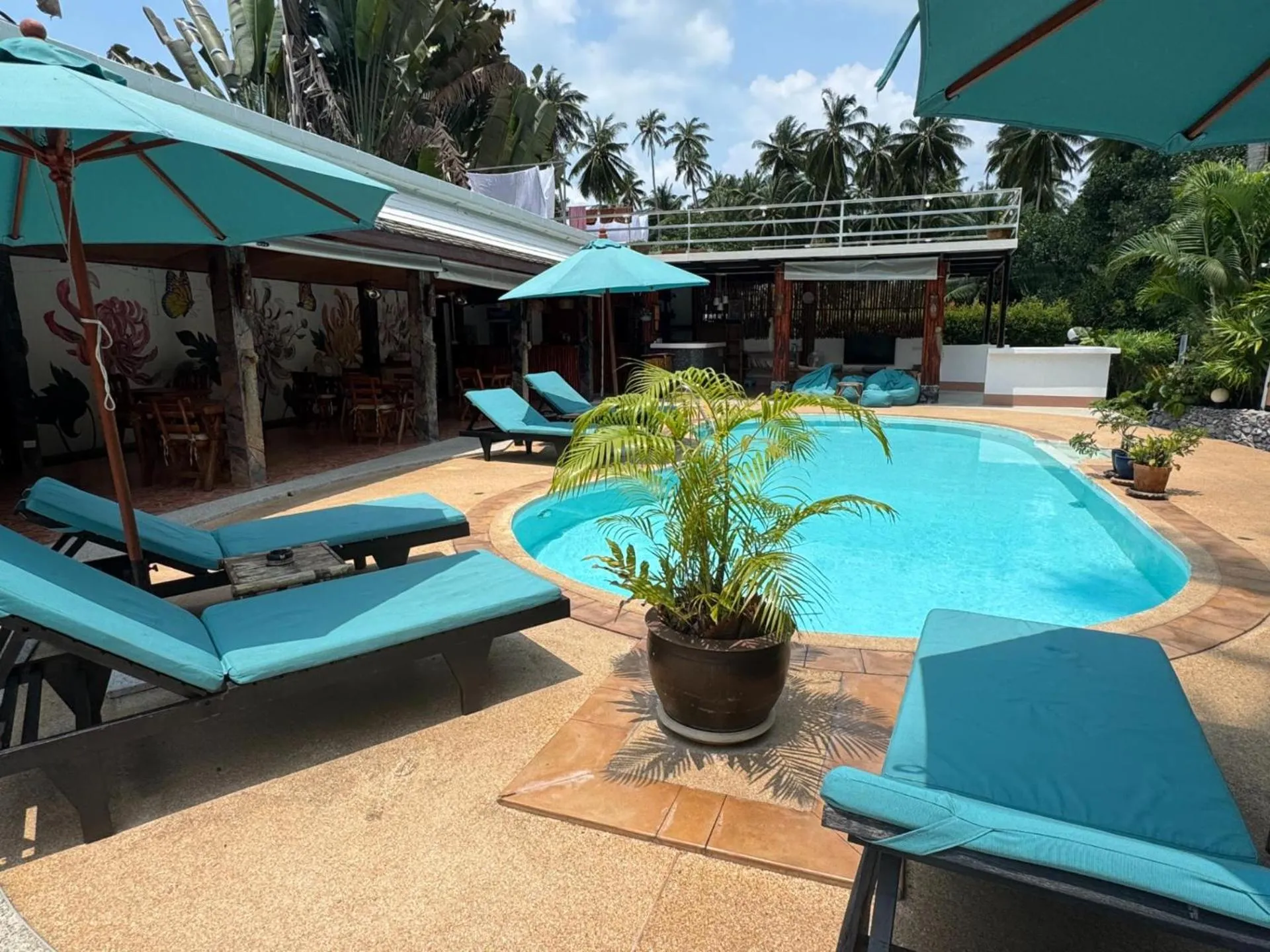 Swimming pool in Tropical Heavens Garden Samui