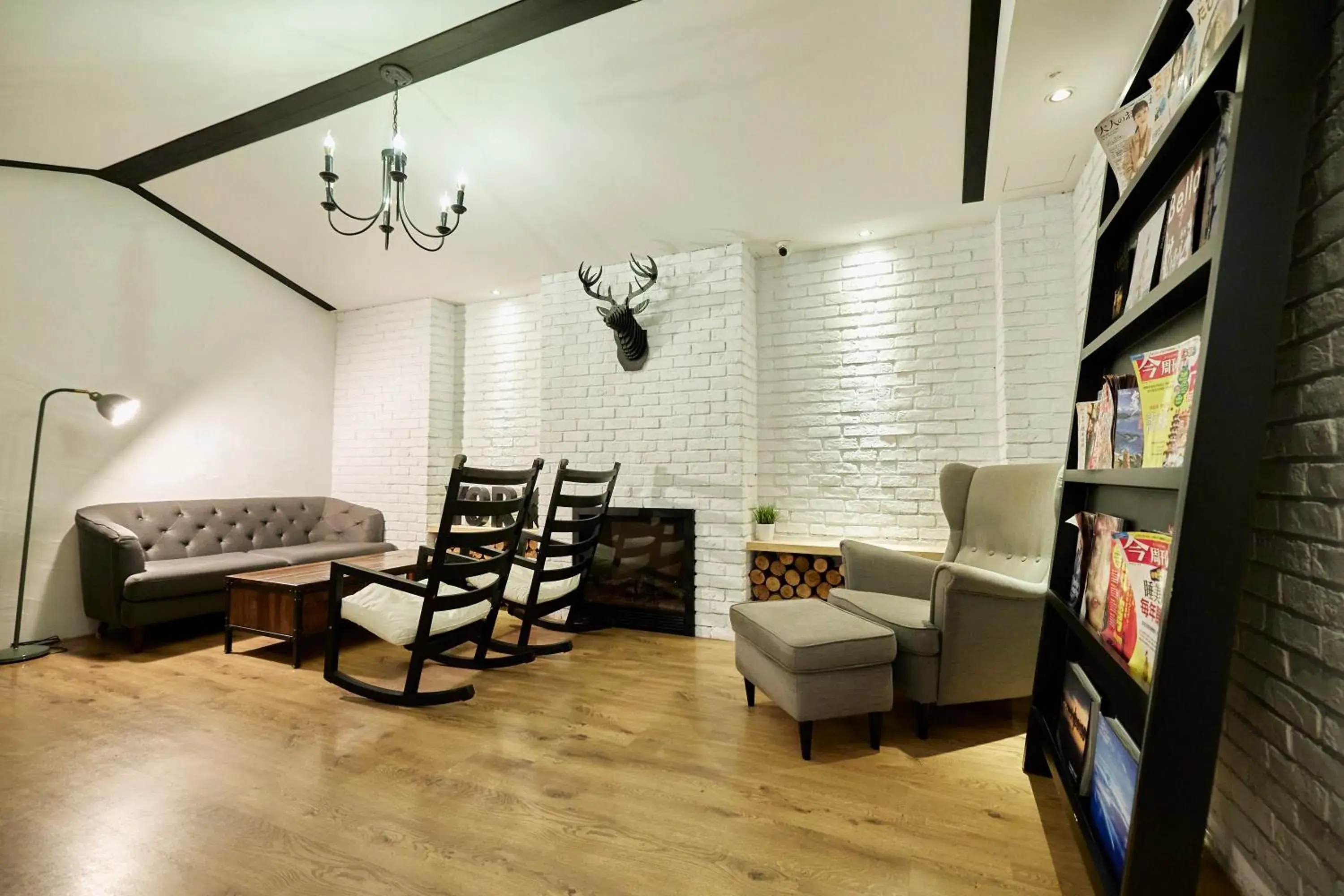 Seating area, Bed in York Hotel Seating area, Bed in York Hotel