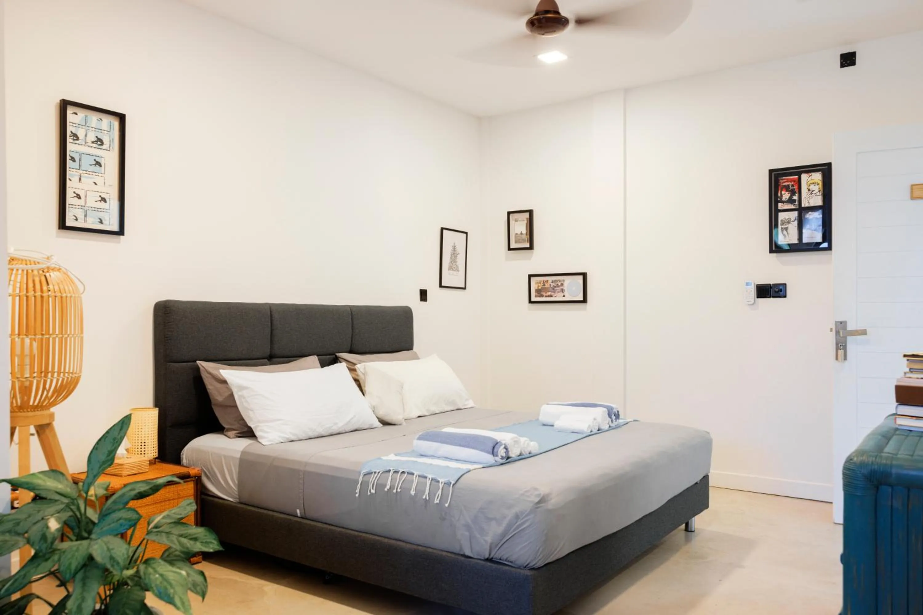 Bed in EQ SURF RETREAT