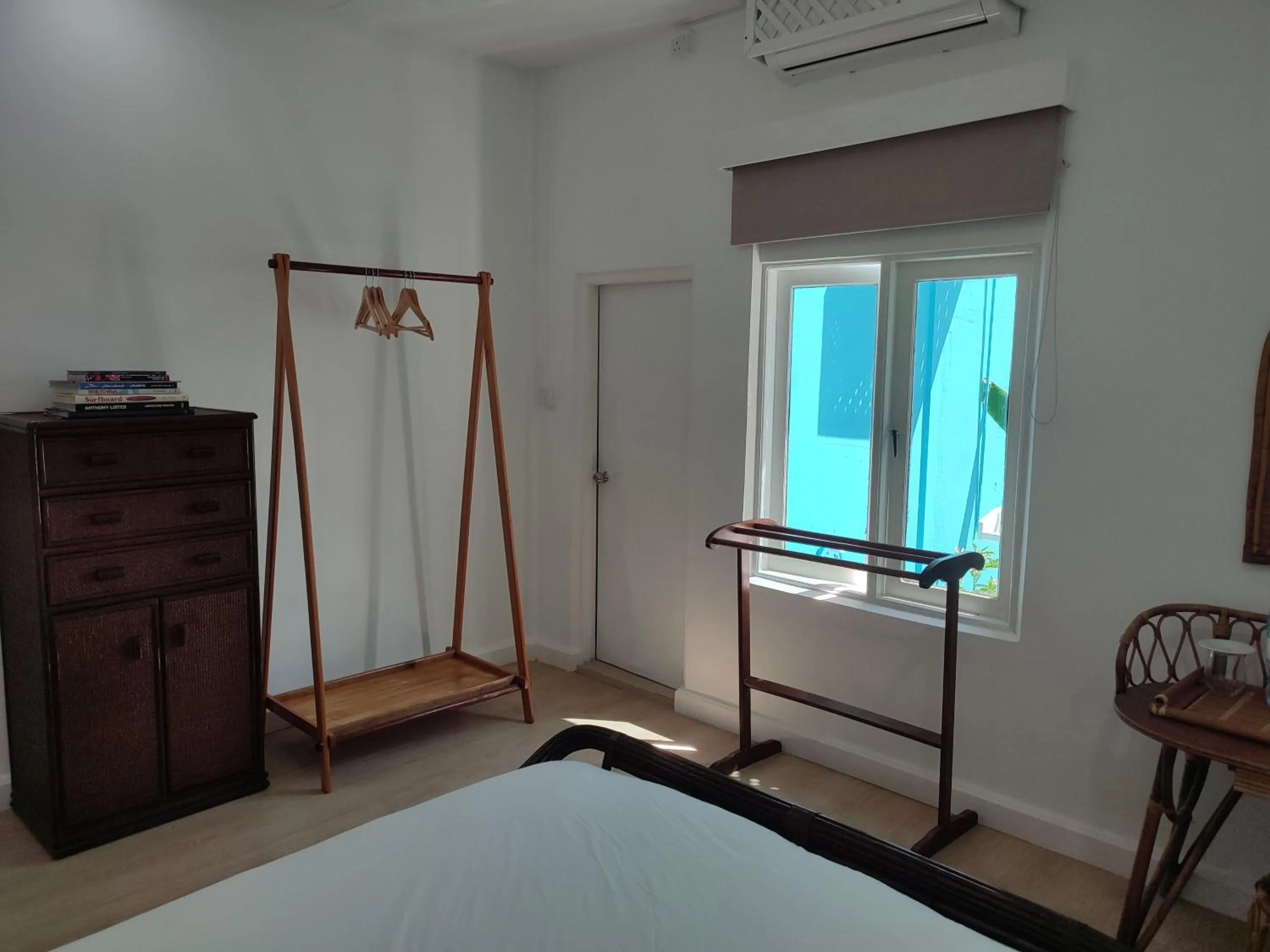 Bed in EQ SURF RETREAT