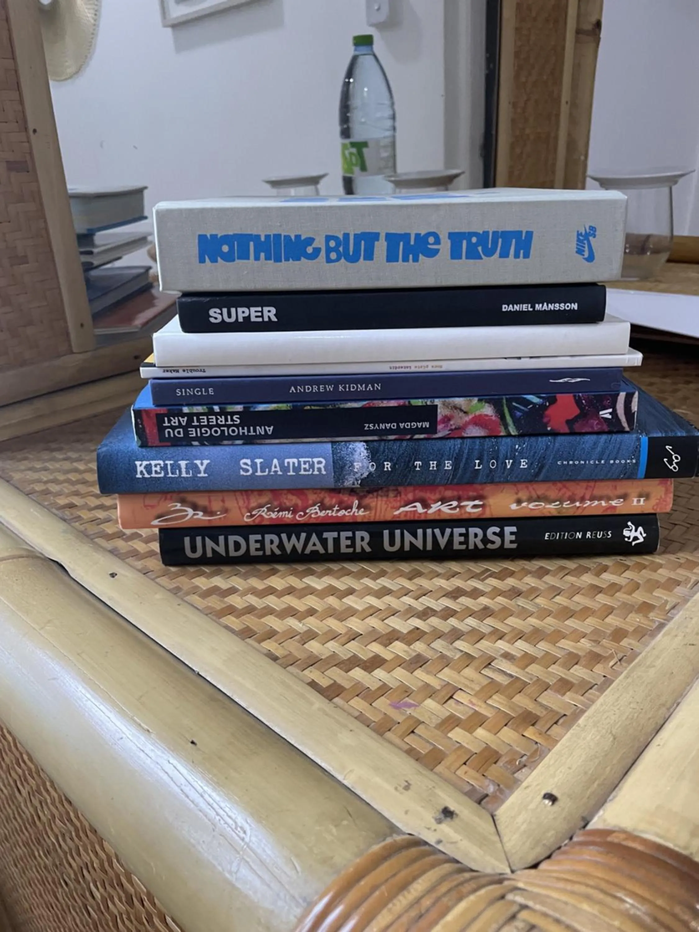 Library in EQ SURF RETREAT