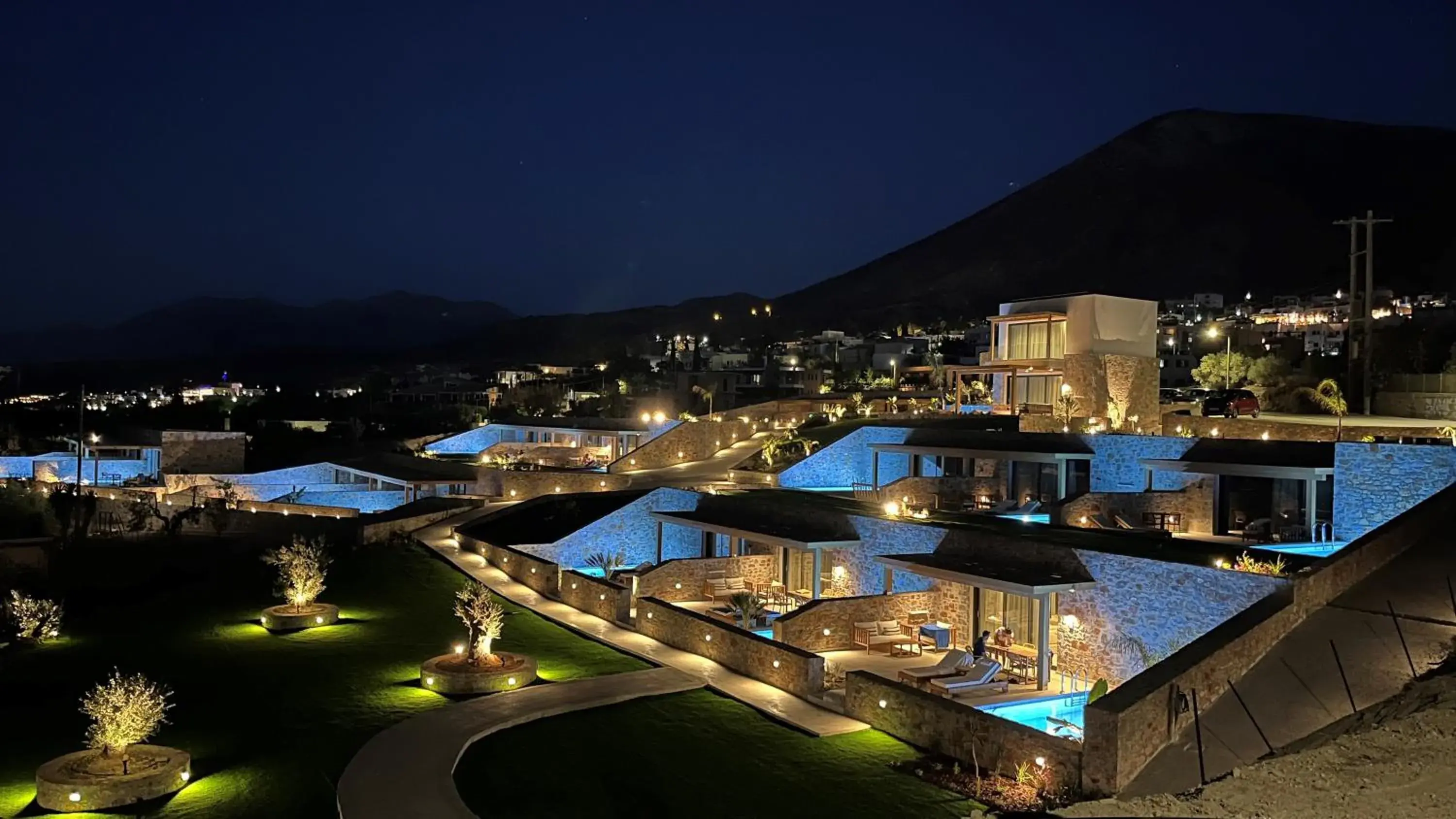 Deos Luxury Suites - Adults Only Deos Luxury Suites - Adults Only