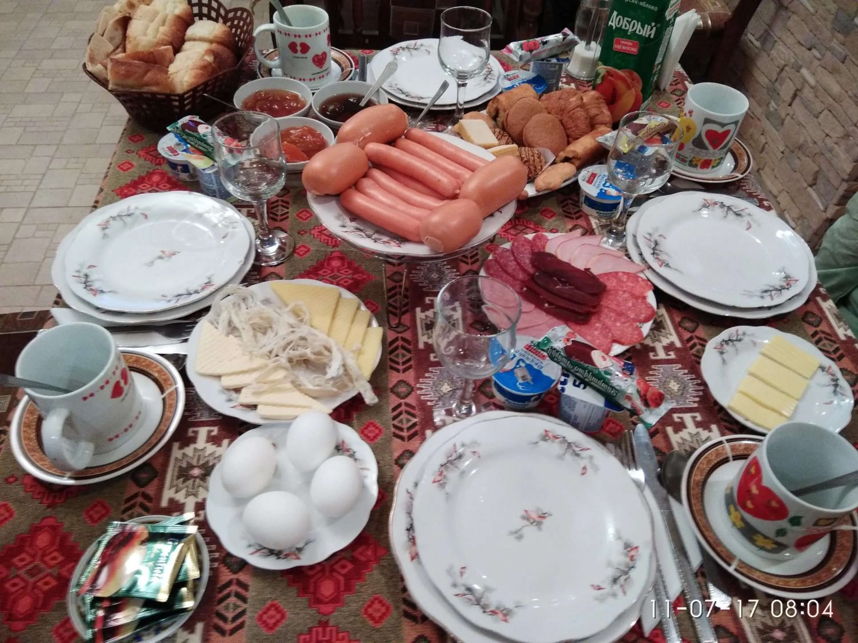 Food close-up in Erazank Hotel