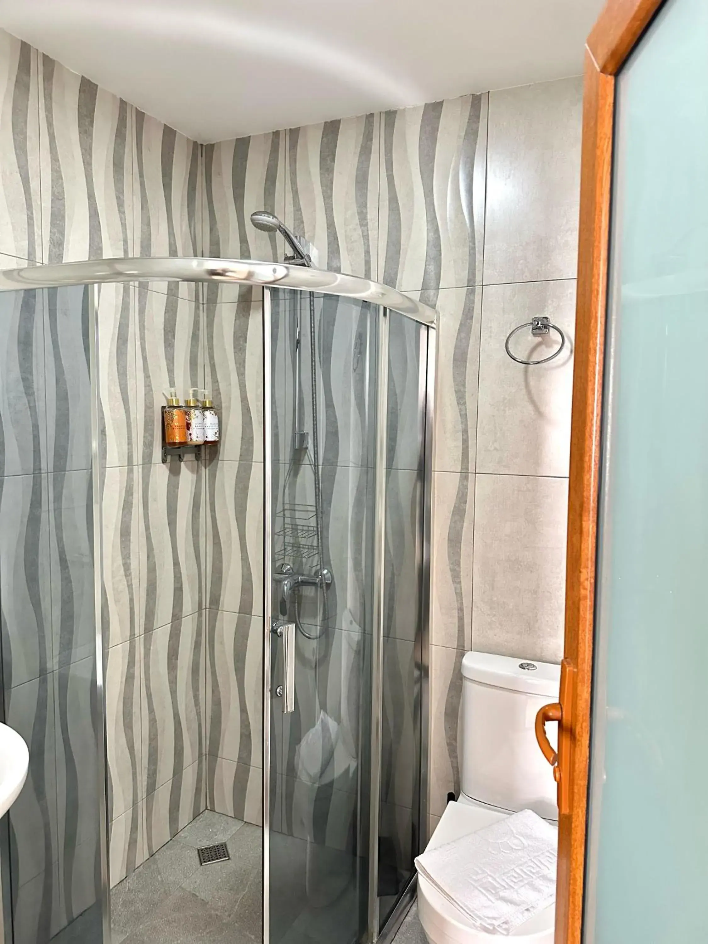 Deluxe Double or Twin Room with Garden View in Hotel Alaverdi Palace Deluxe Double or Twin Room with Garden View in Hotel Alaverdi Palace