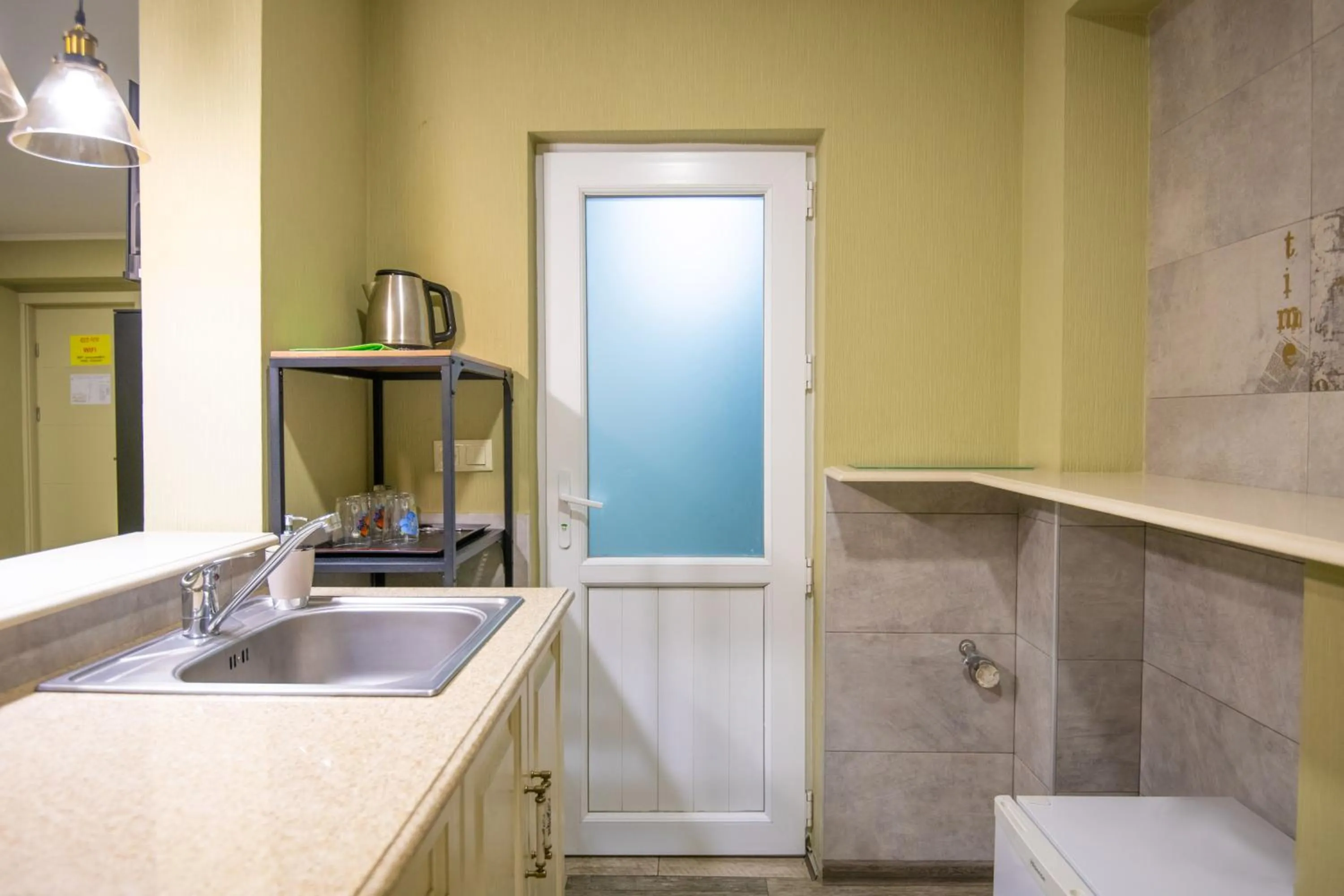 Kitchen or kitchenette in Hotel Alaverdi Palace