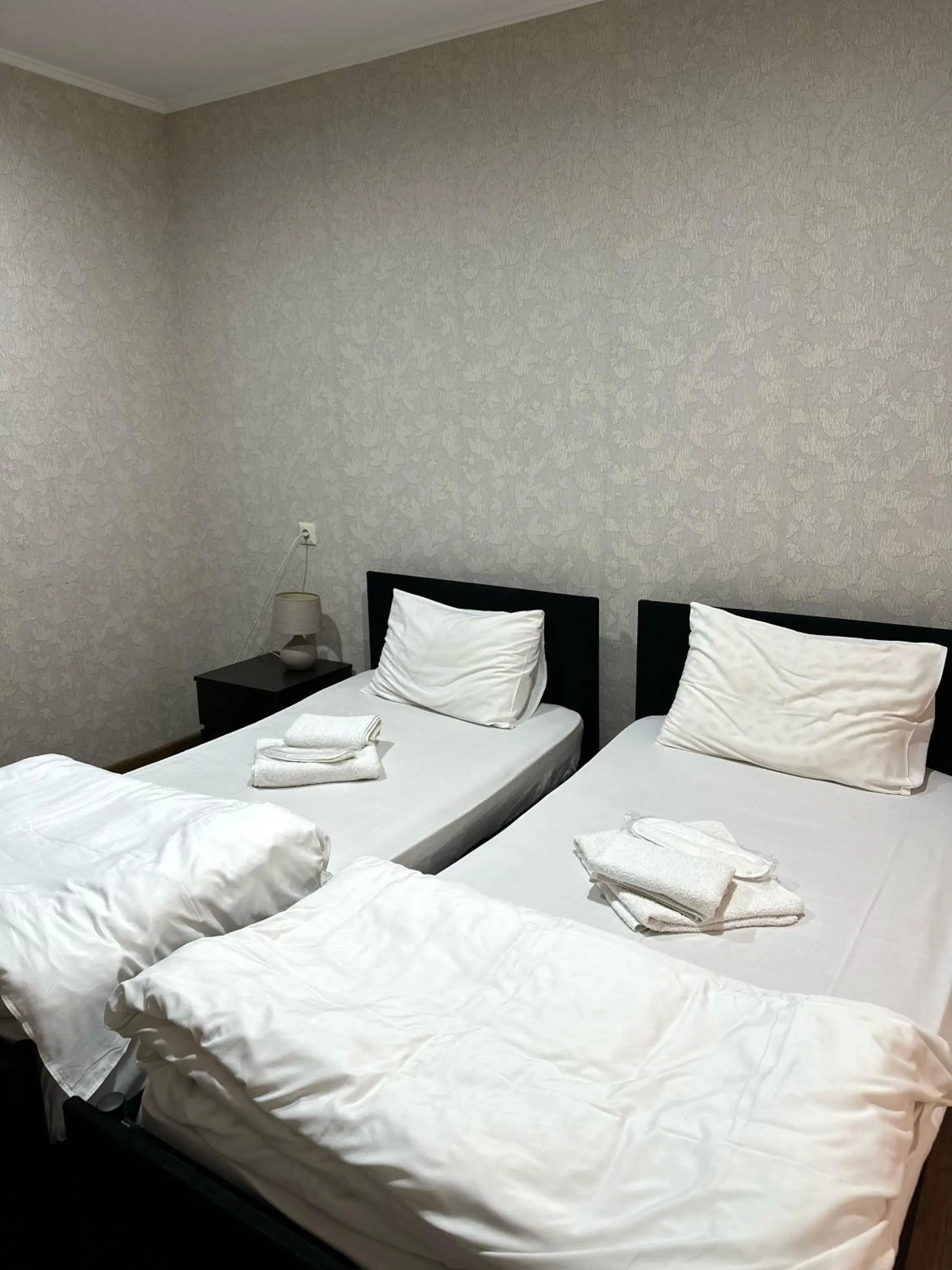 Bed in Red Fox Guesthouse