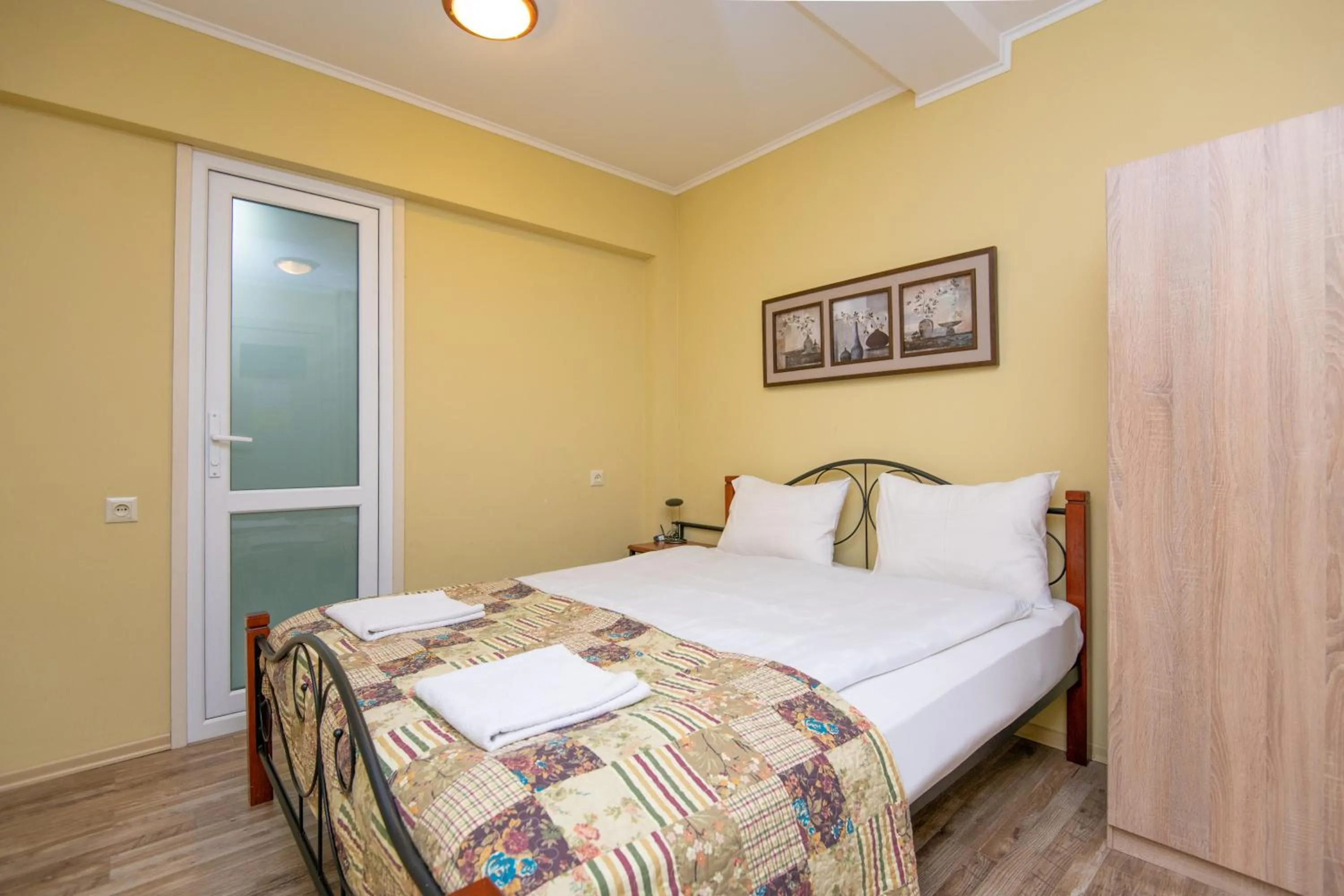 Bed in Hotel Alaverdi Palace