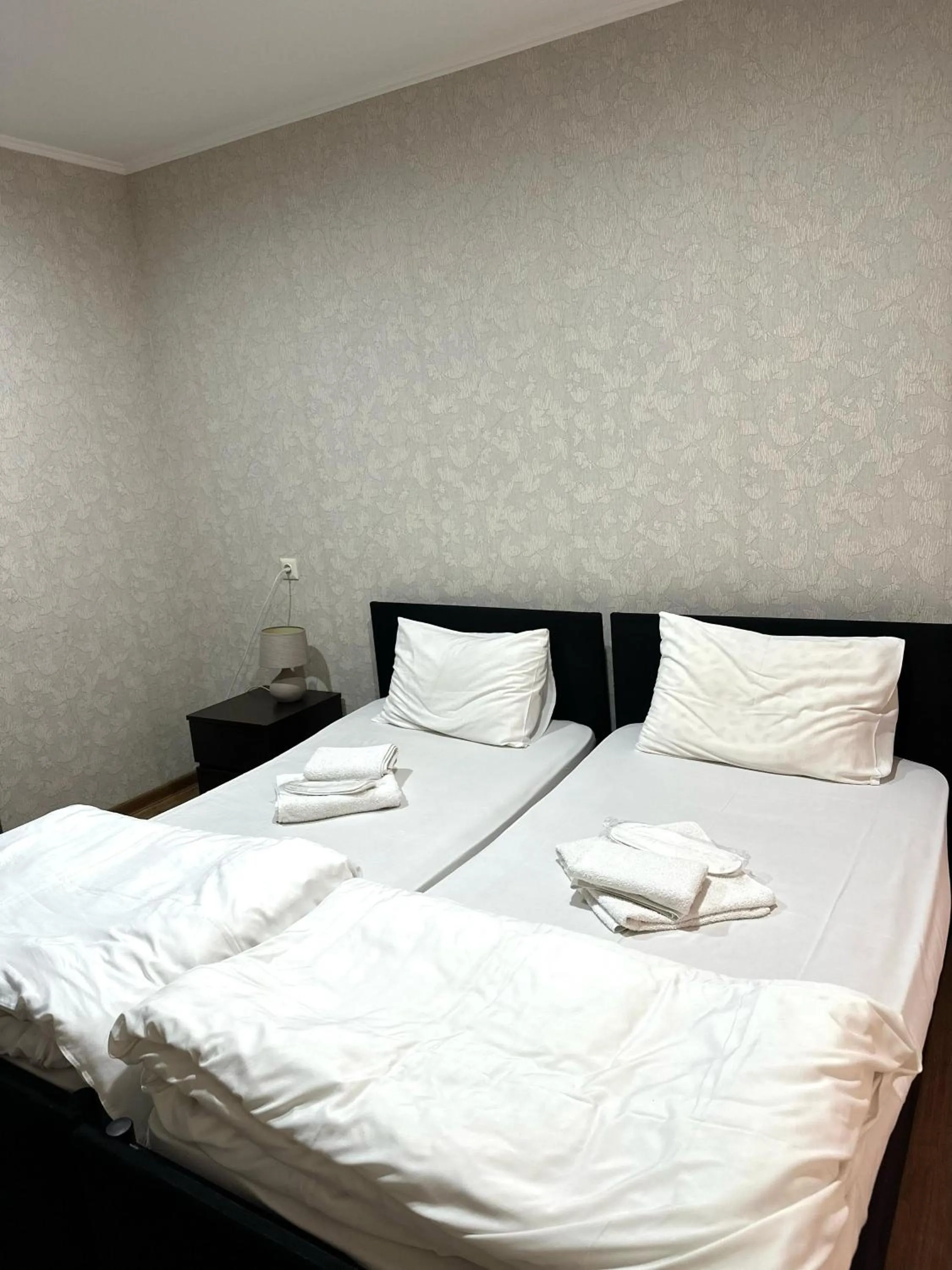 Bed in Red Fox Guesthouse