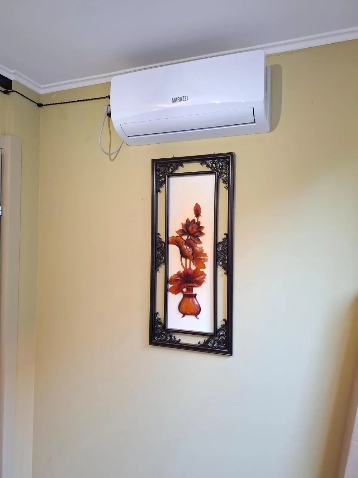 air conditioner in Hotel Alaverdi Palace