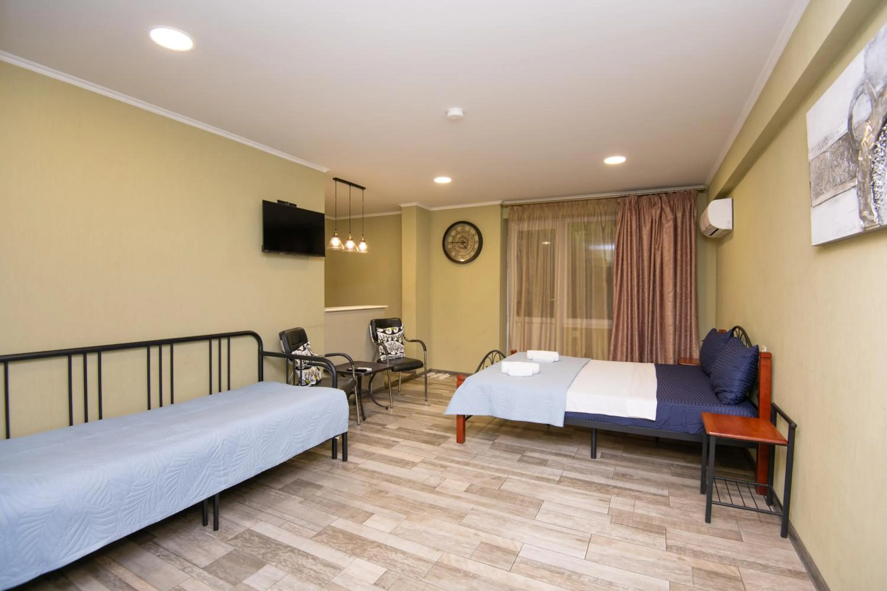 Bed in Hotel Alaverdi Palace