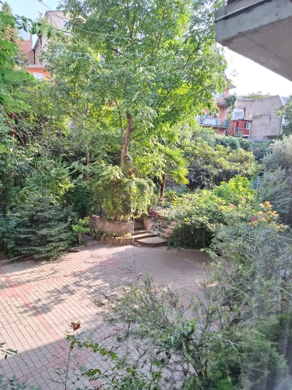 Spring in Hotel Alaverdi Palace