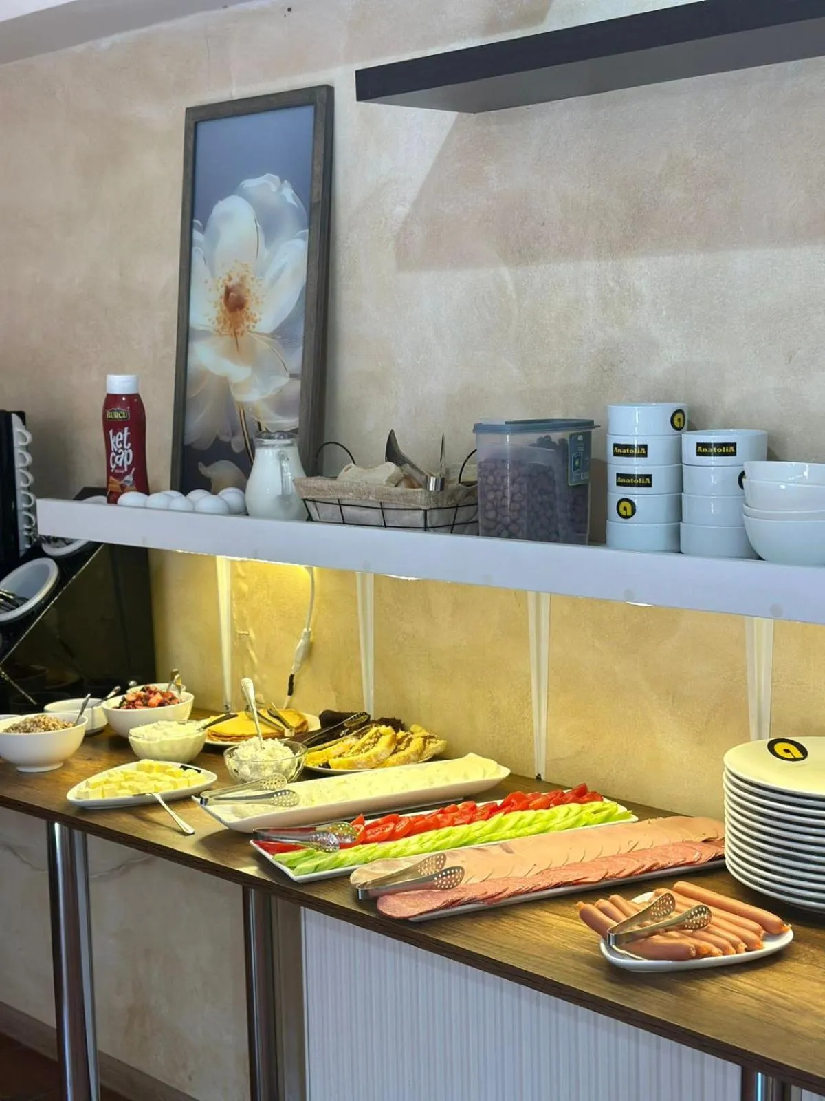 Kitchen or kitchenette in Hotel Alaverdi Palace