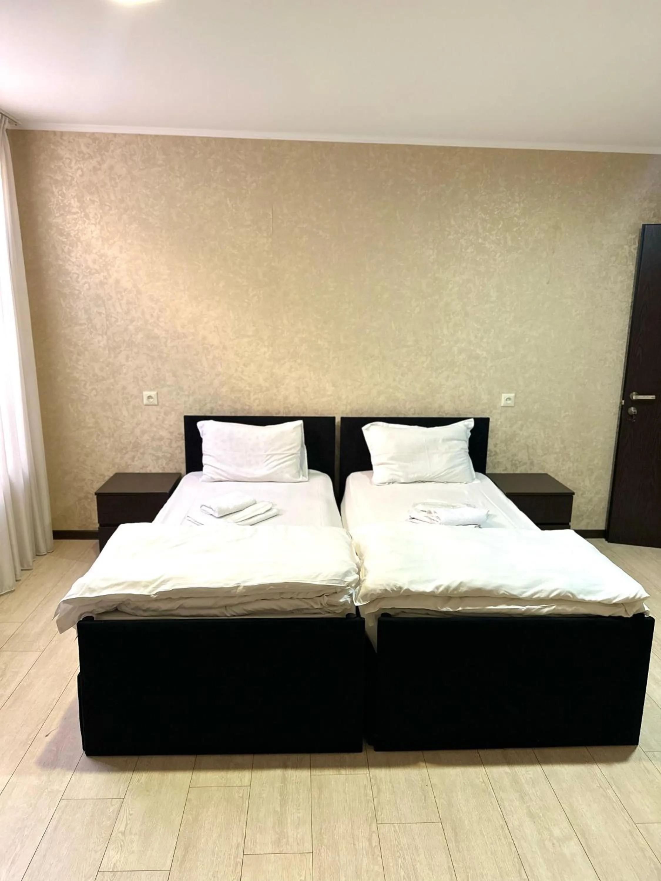 Bed in Red Fox Guesthouse