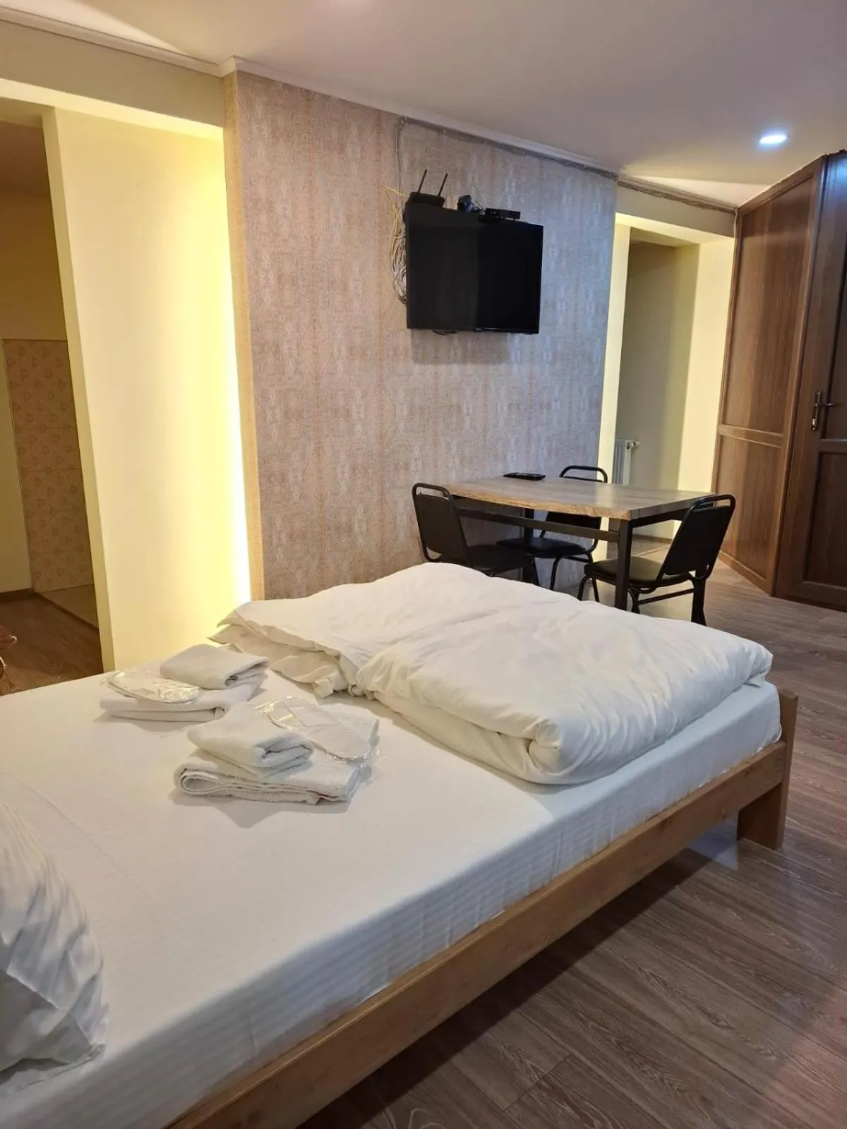 Bed in Hotel Alaverdi Palace