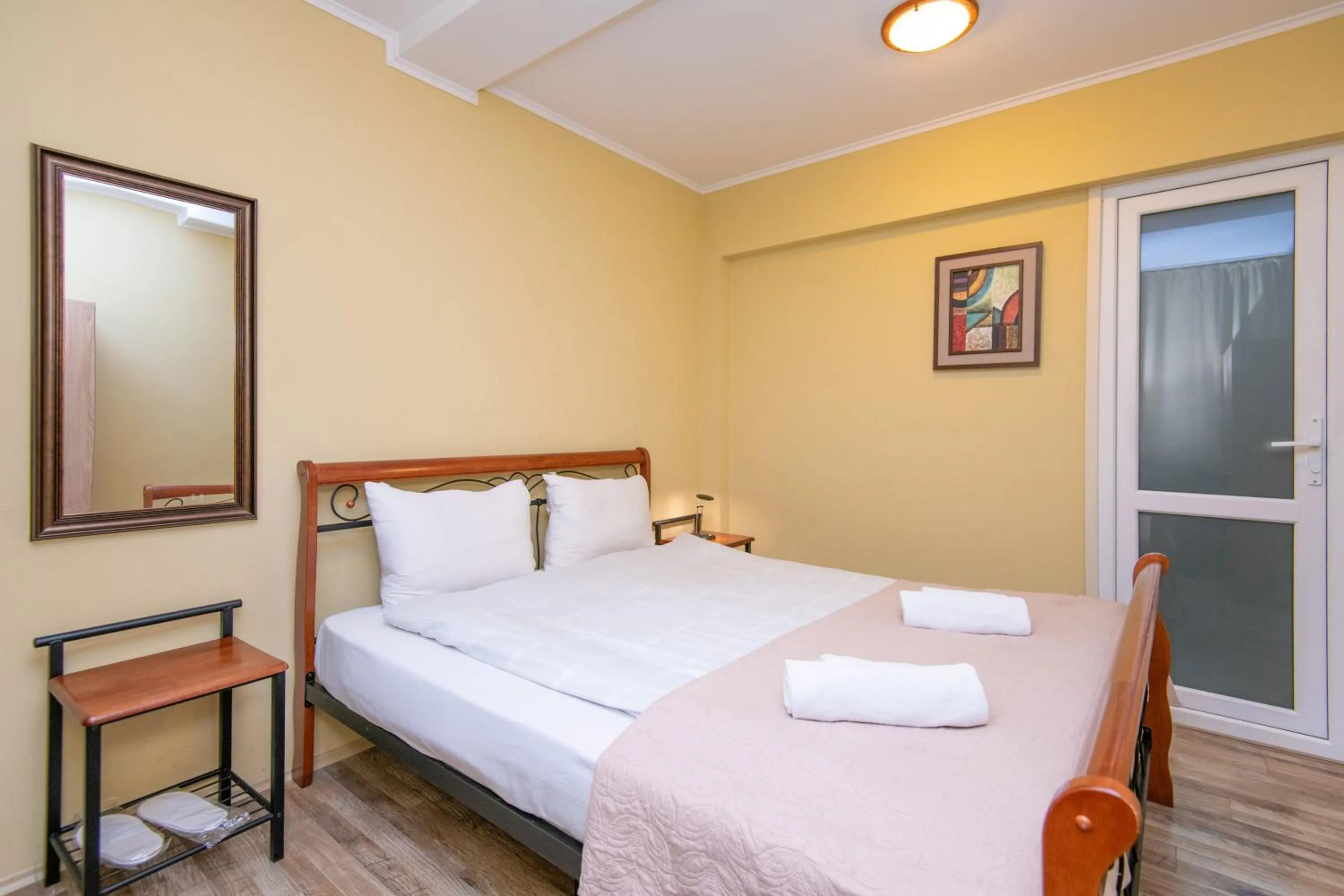 Bed in Hotel Alaverdi Palace