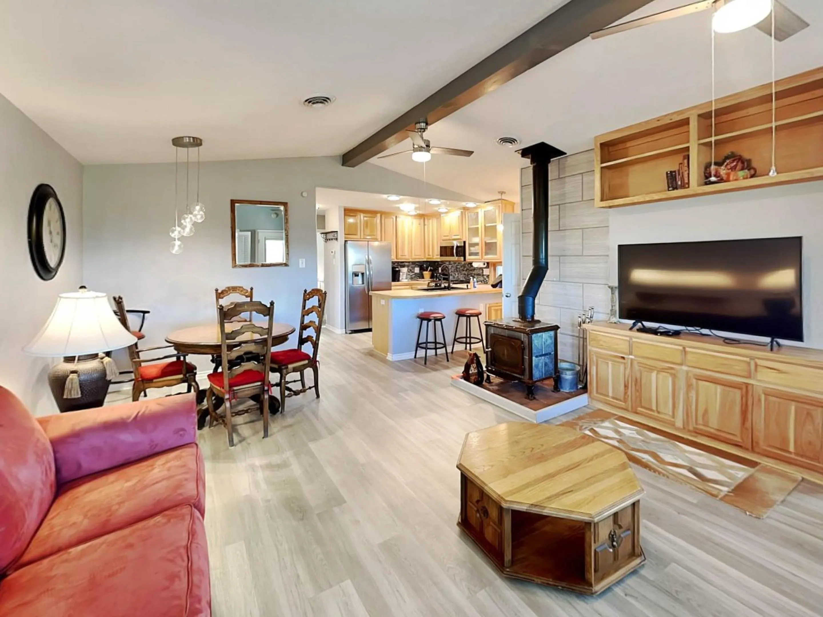 Property building in Ponderosa Paradise